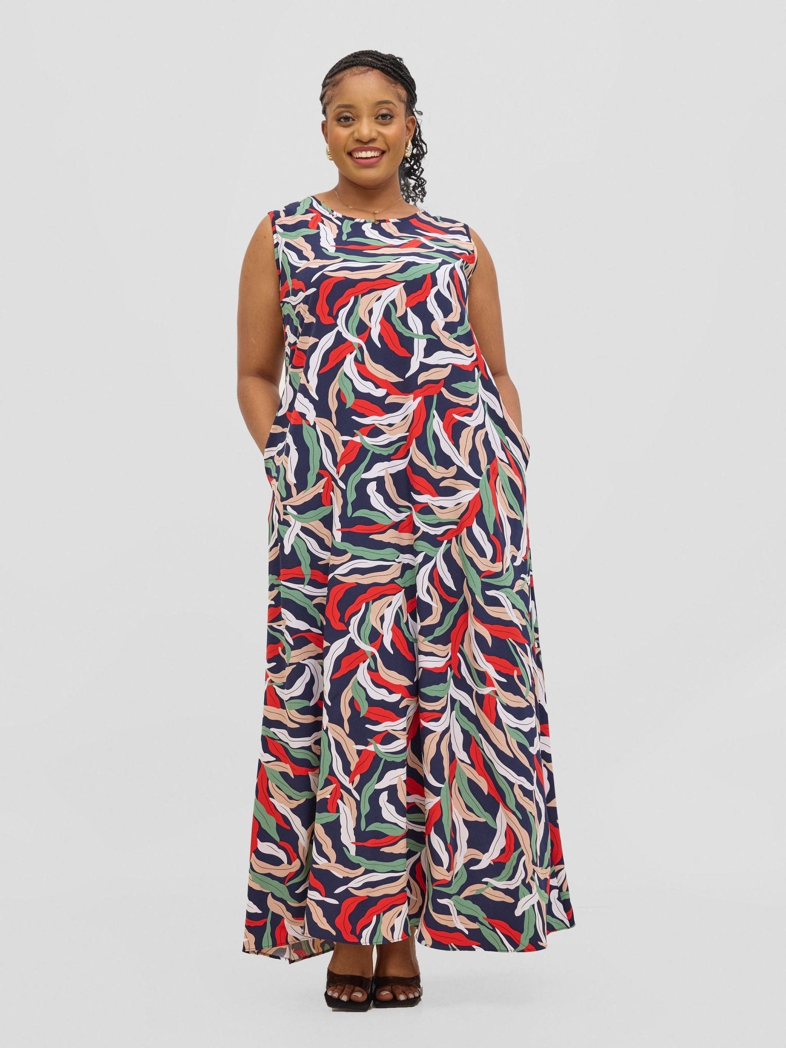 Vivo Dalia Sleeveless Gathered Tent Dress - Black / White Print