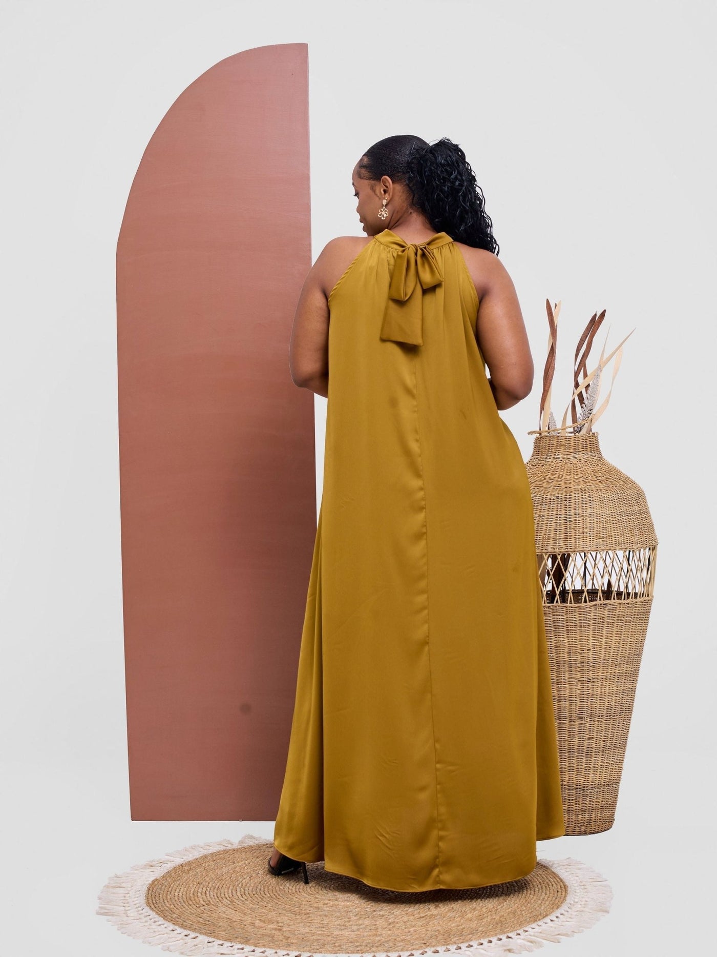 Vivo Kelemi 4.0 Halter Maxi Dress - Light Olive - Shopzetu