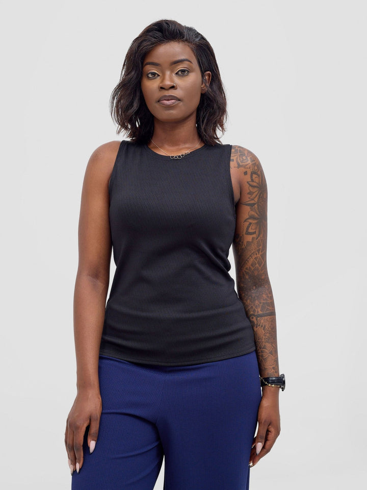Vivo Chela Tank Top - Black - Shopzetu