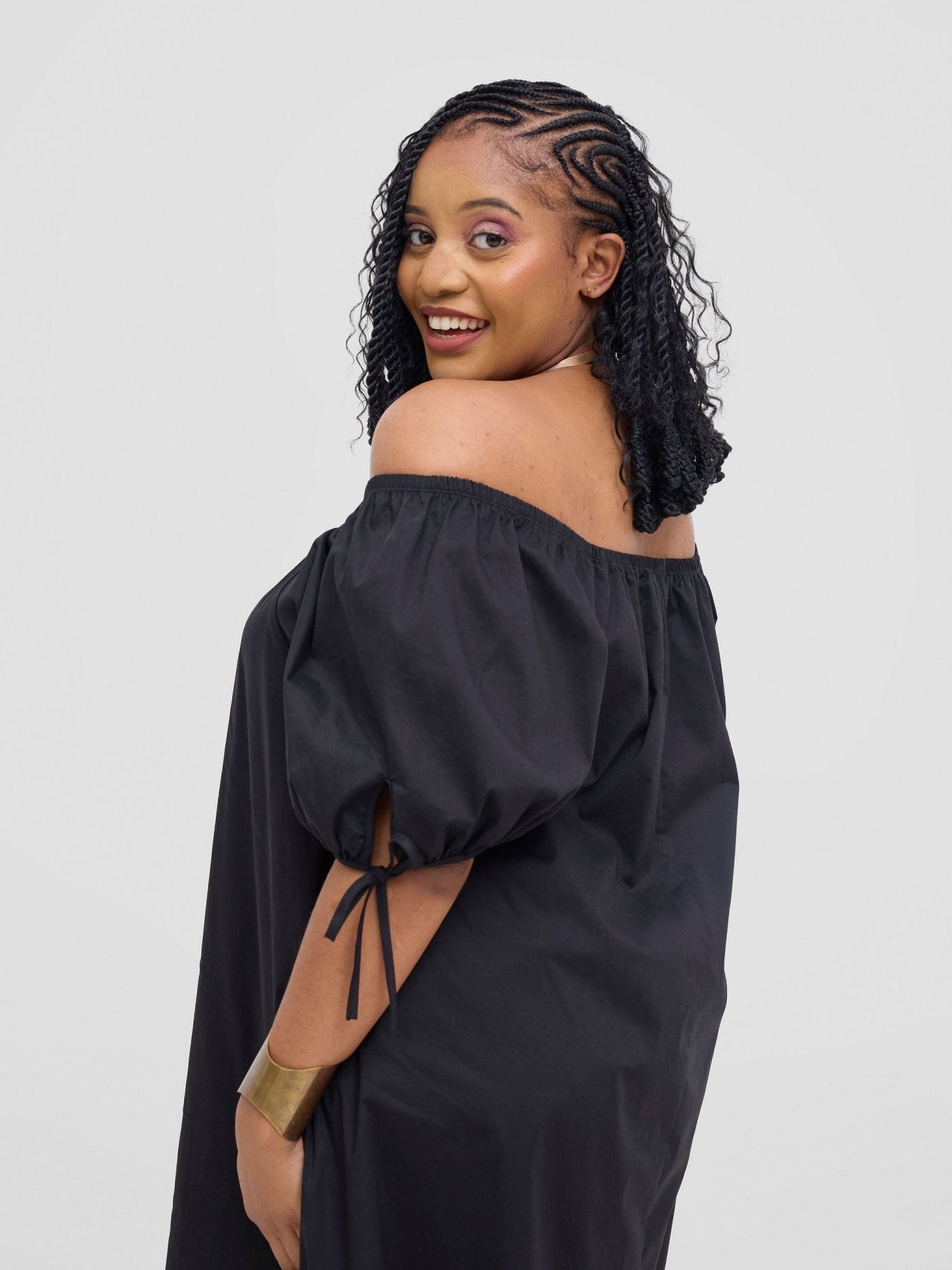 Safari Tawi Off - Shoulder Dress - Black - Shopzetu