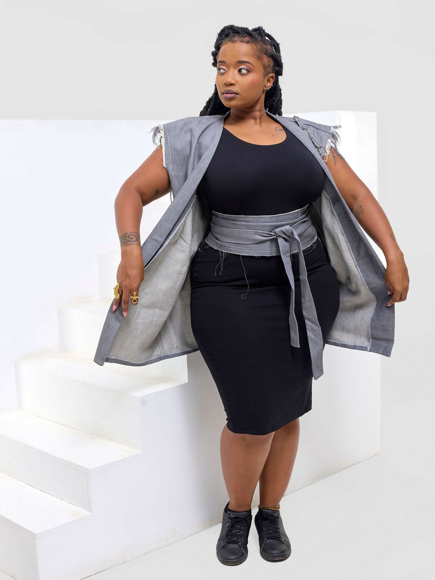 Hisi Studio Likiwaka Liote Vest Jacket - Grey
