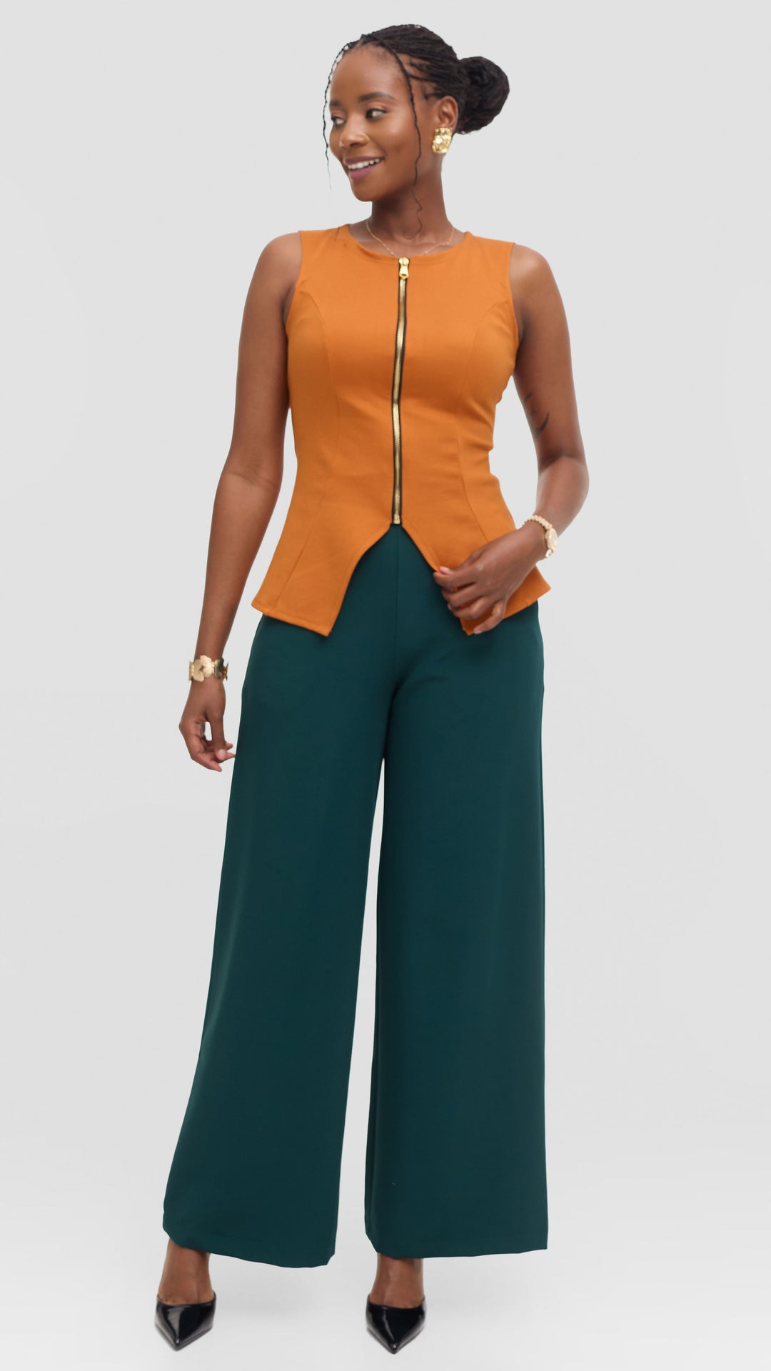 Vivo Sleeveless Vest in Ponte - Rust