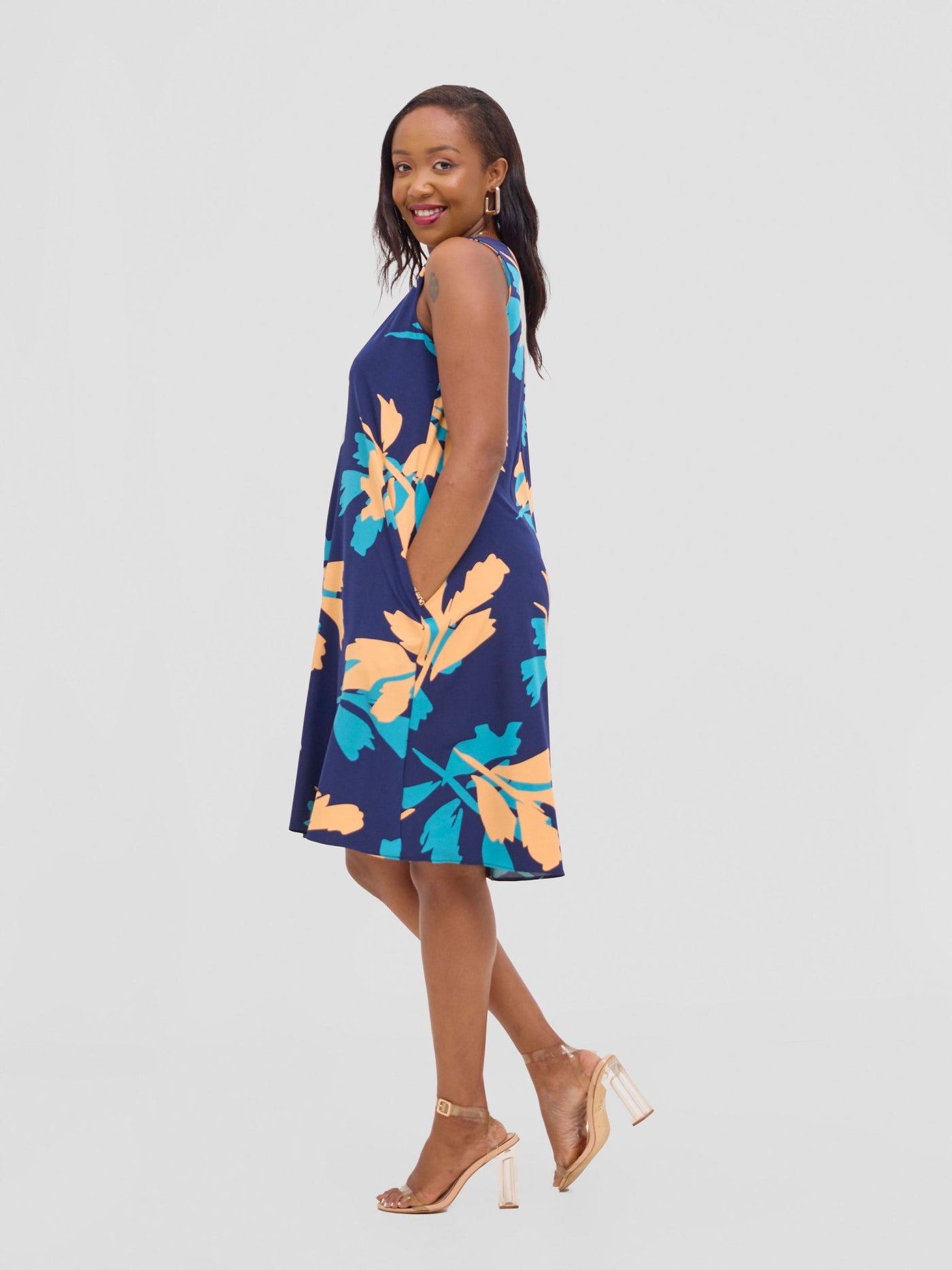 Vivo Ava Front Pleat Knee Length Dress - Peach / Teal Print - Shopzetu