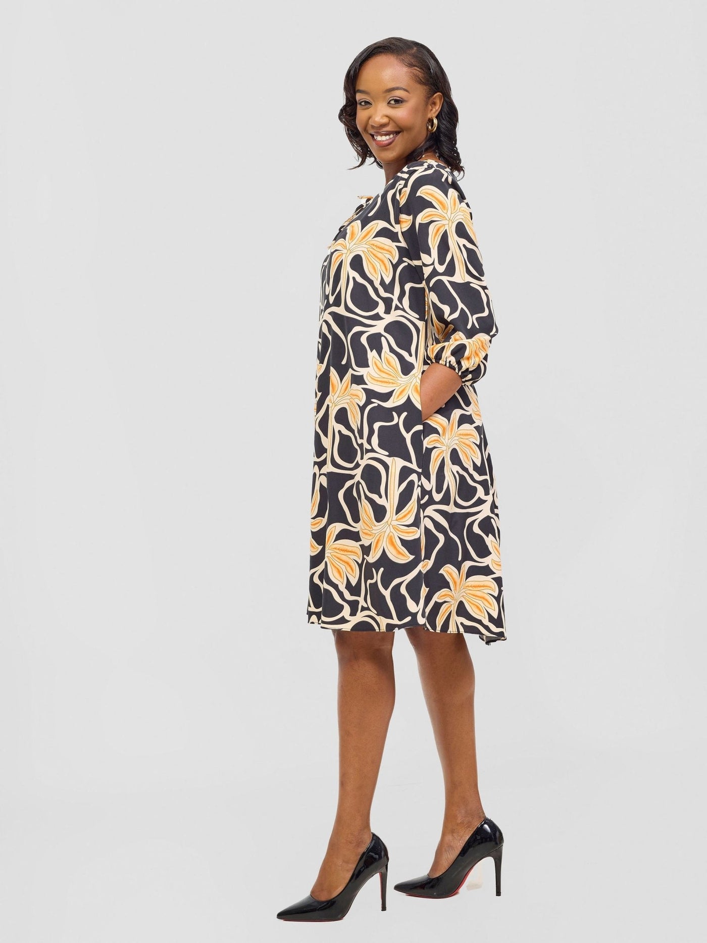 Vivo Nala 3/4 Sleeve Tent Dress - Black / Rust Ala Print - Shopzetu