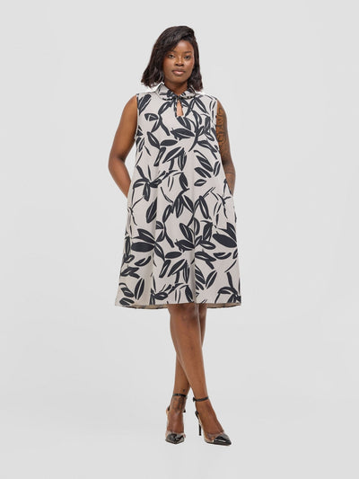 Vivo Asha Sleeveless Knee Length Dress - Grey / Black Print - Shopzetu