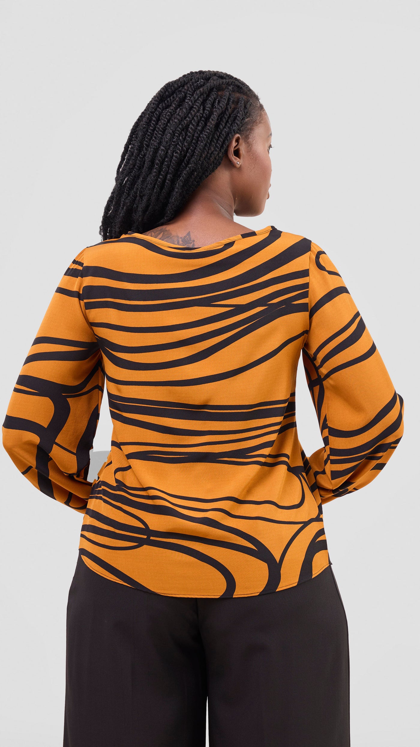Vivo Basic Crepe Bishop Sleeve Top - Rust / Black Print