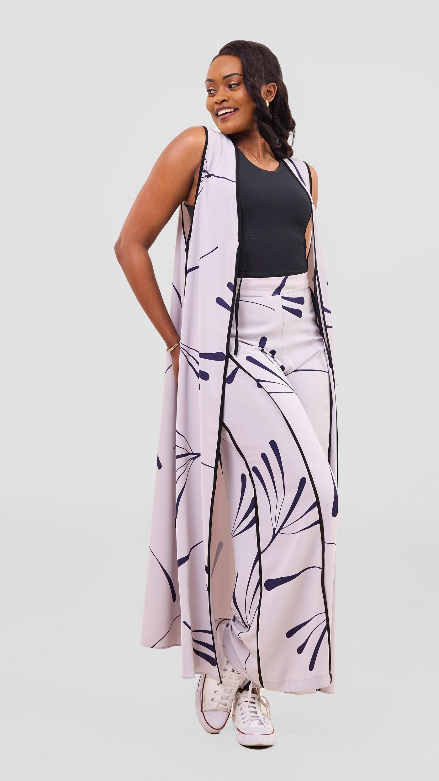 Vivo Nuru Sleeveless Maxi Kimono - Grey / Navy Uru Print