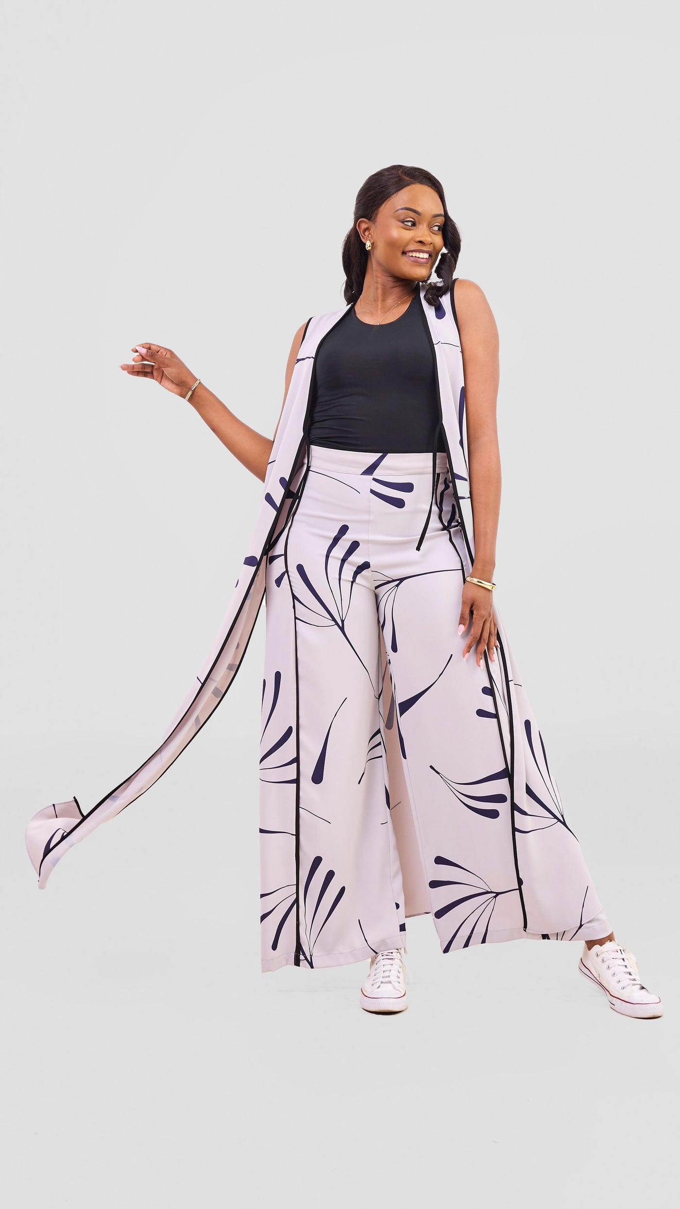 Vivo Nuru Sleeveless Maxi Kimono - Grey / Navy Uru Print