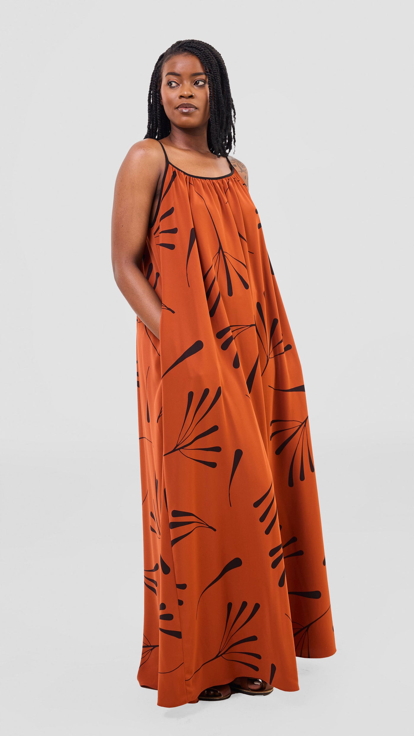 Vivo Nuru Strappy Maxi Dress - Rust / Black Uru Print