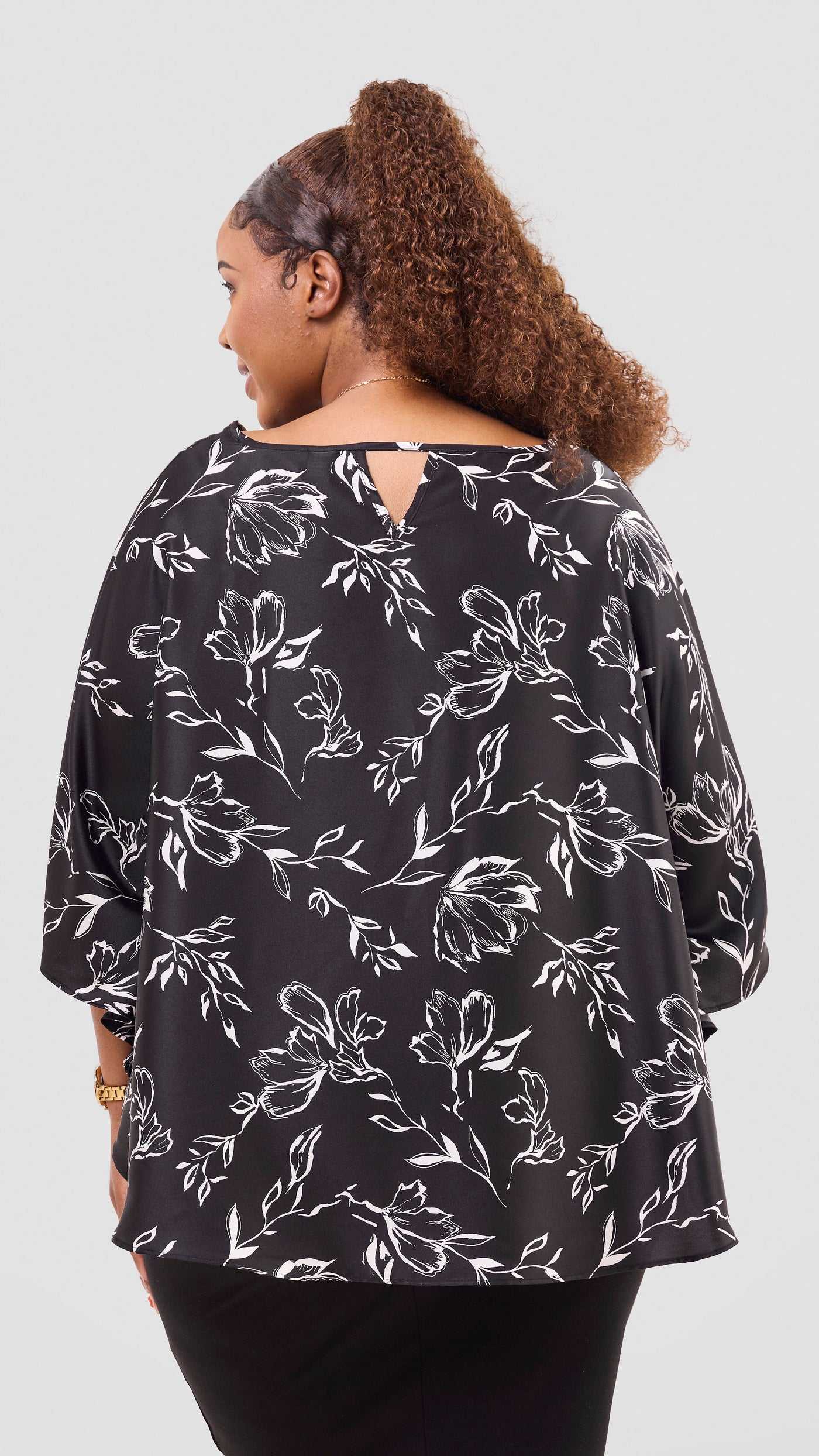 Vivo Sakari Circular Loose Top - Black / White Print