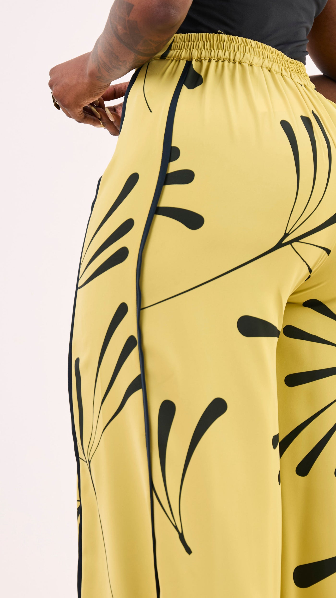 Vivo Nuru Side Panel Wide Leg Pants - Lime / Black Uru Print