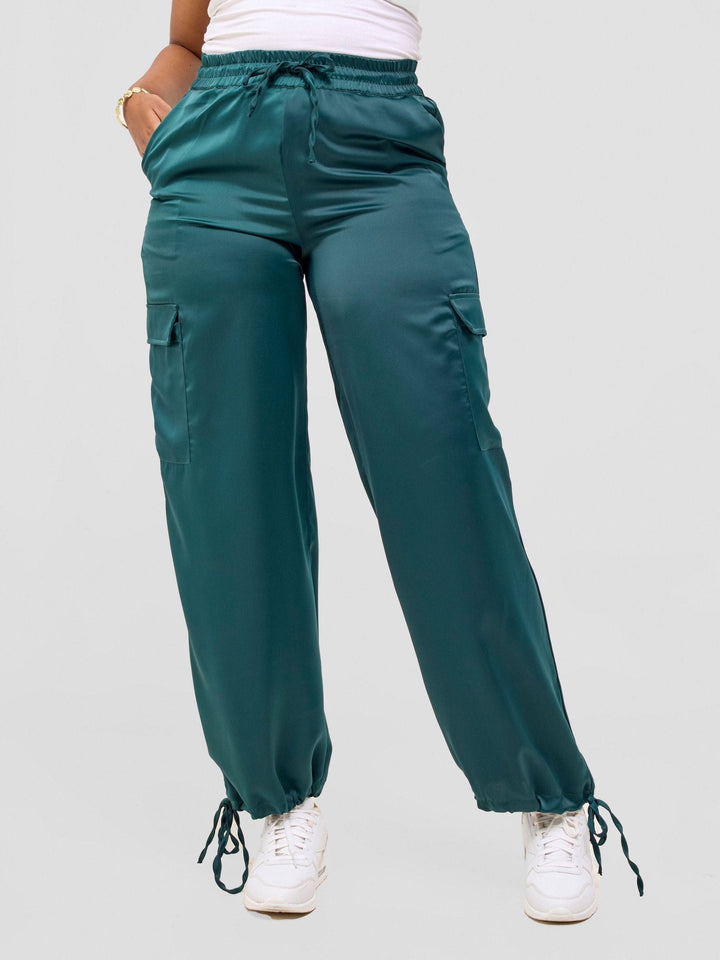 Zoya Luna Cargo Pants - Dark Green