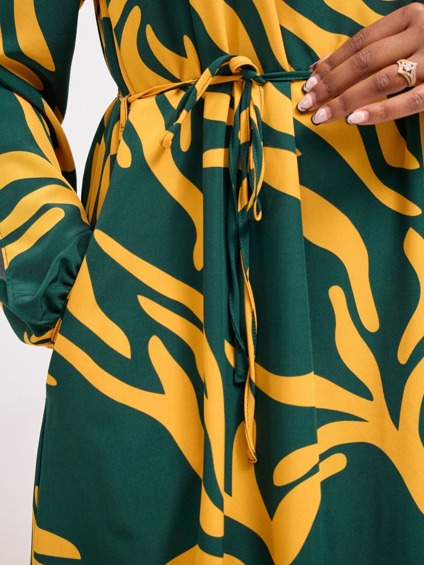 Vivo Tunu Long Slit Sleeve Knee Length Shift Dress - Mustard / Green Print - Shopzetu