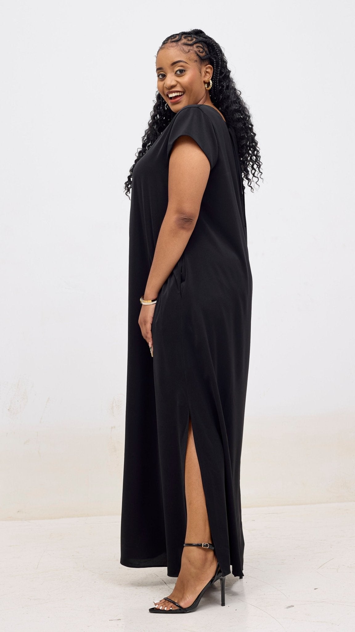 Vivo Kani Cap Sleeve Maxi Dress - Black - Shopzetu