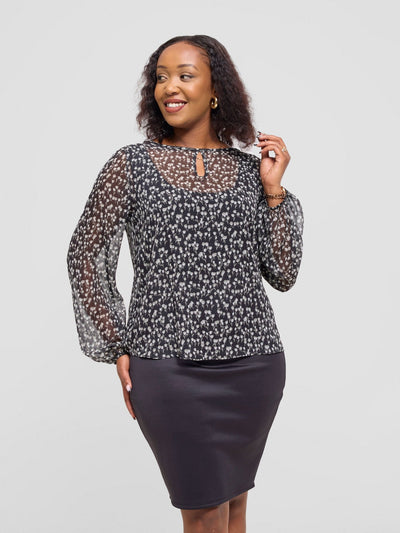 Vivo Sierra Bishop Sleeve Top - Black / Grey Lipi Print - Shopzetu
