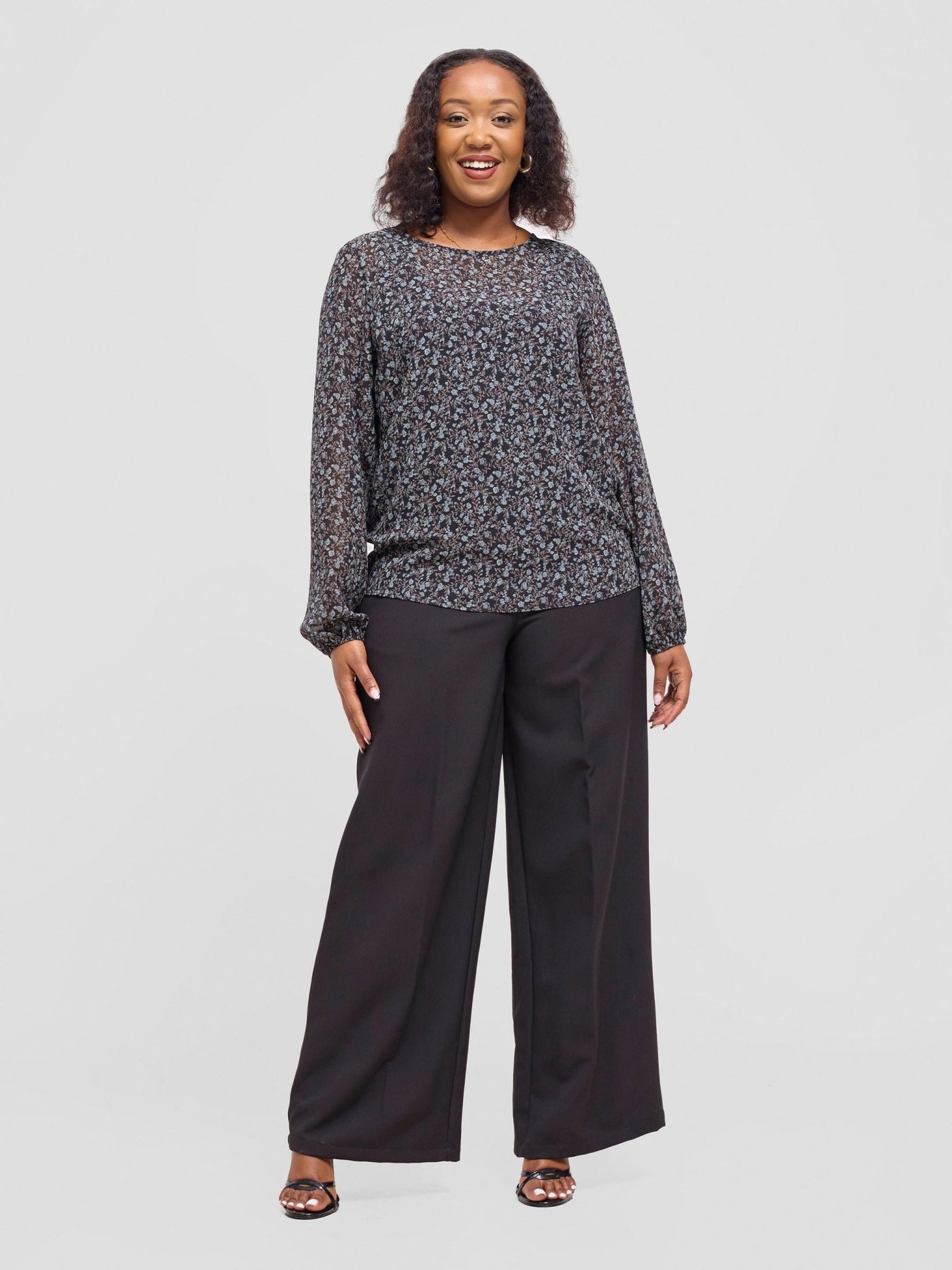 Vivo Basic Long Sleeved Bishop Top - Navy / Brown Lowa Print - Shopzetu