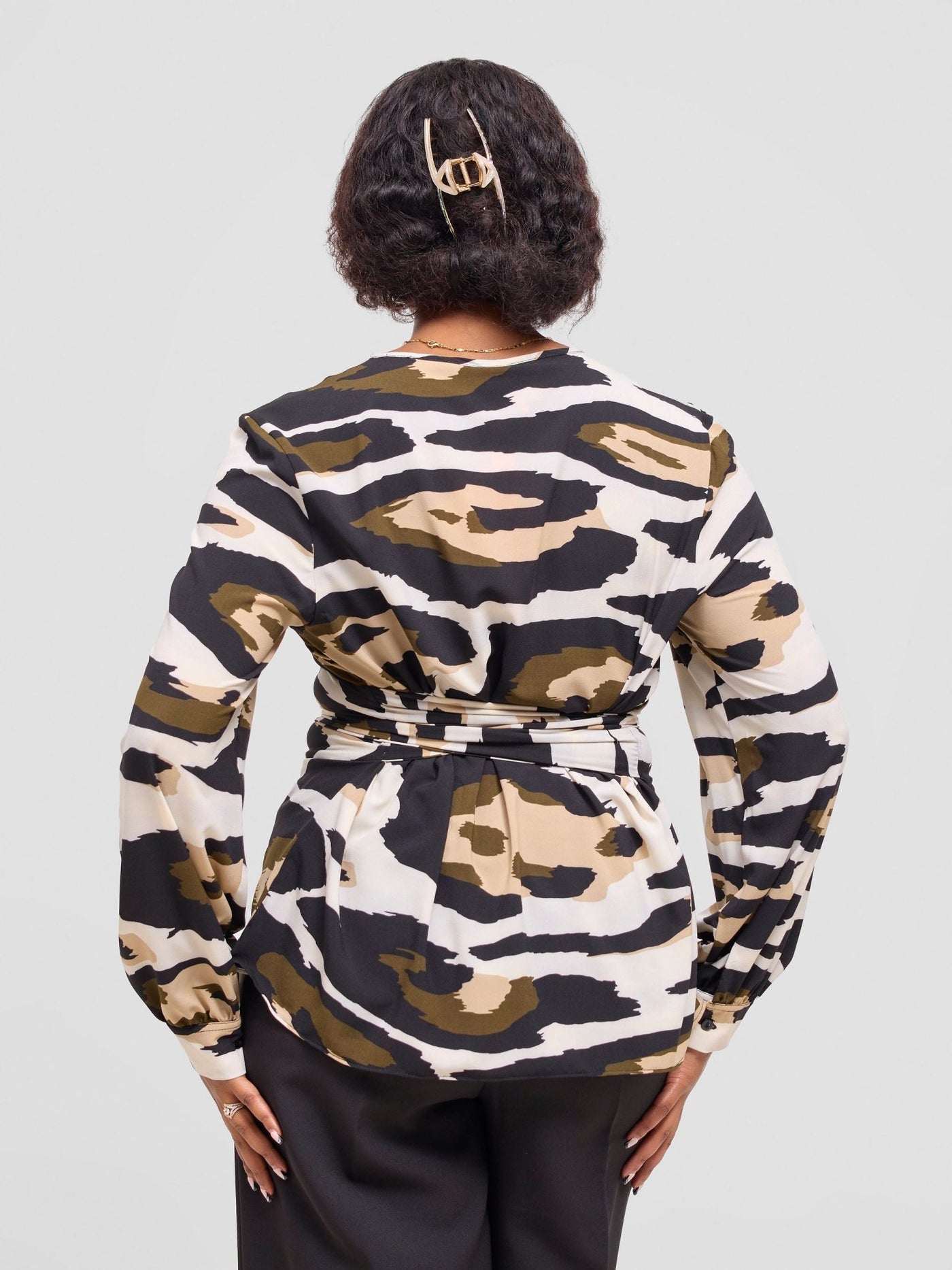 Vivo Laika Long Sleeve Tie Top - Cream Animal Print - Shopzetu