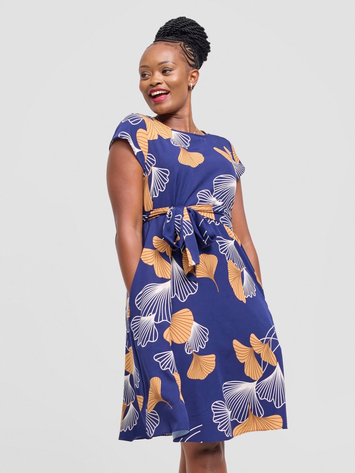 Vivo Basic Cap Sleeve Knee Length Dress - Navy / White Print - Shopzetu