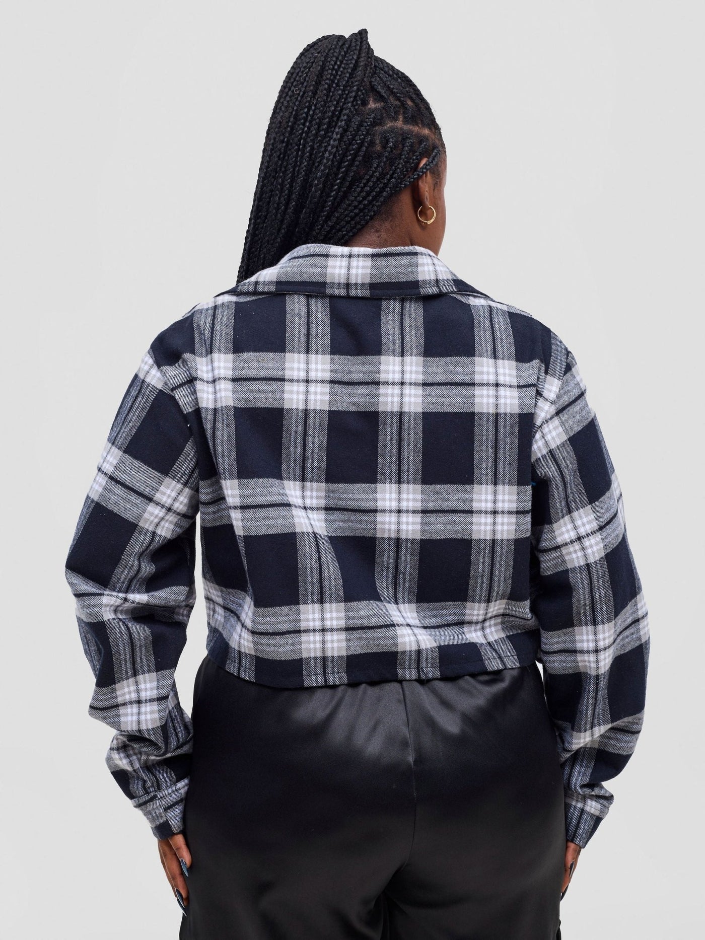 Zoya Aridi Cropped Jacket - Black / White - Shopzetu