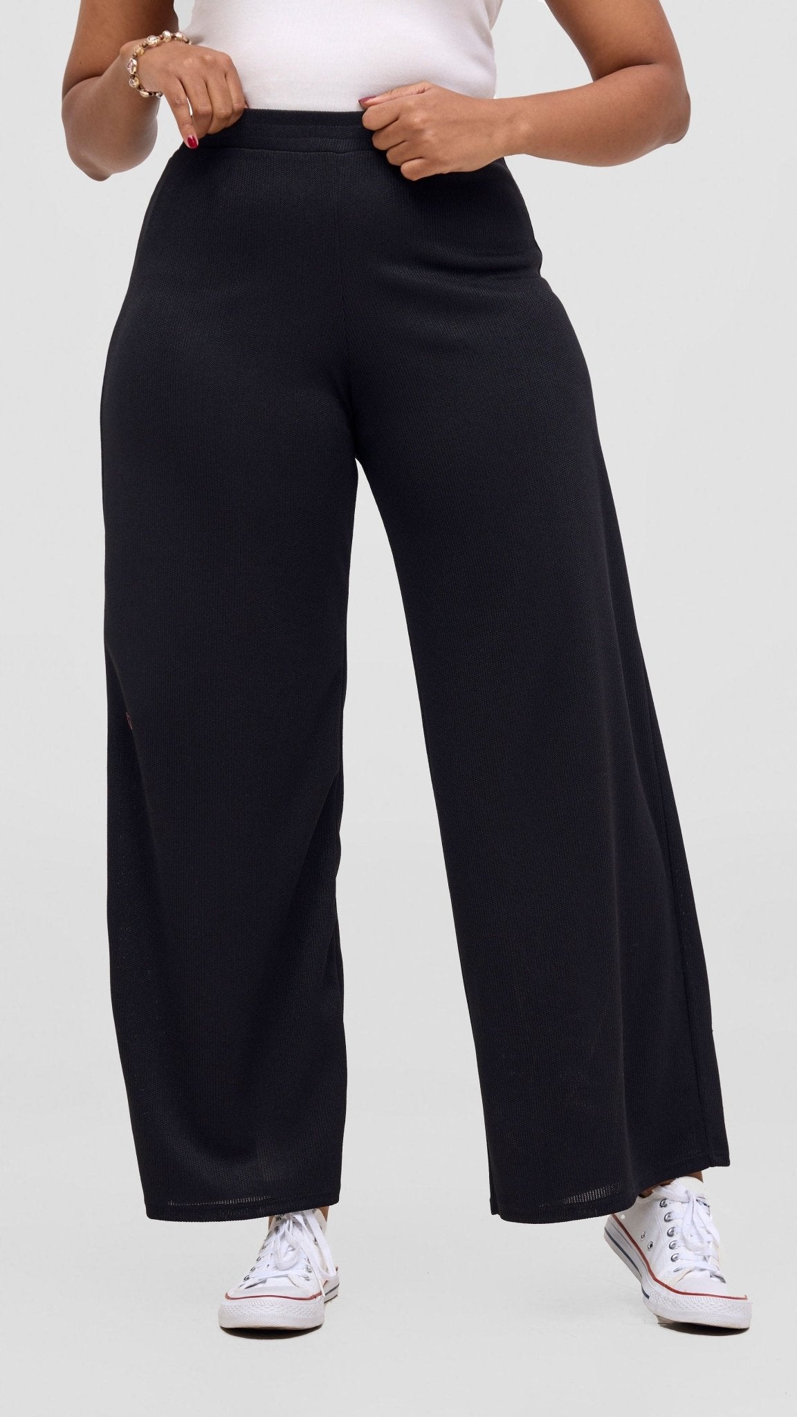 Vivo Rema Straight Leg Pants - Black - Shopzetu