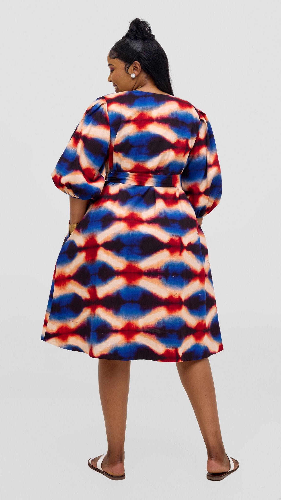 Safari Tara Bishop Sleeve Dress - Peach / Blue Sara Print - Shopzetu