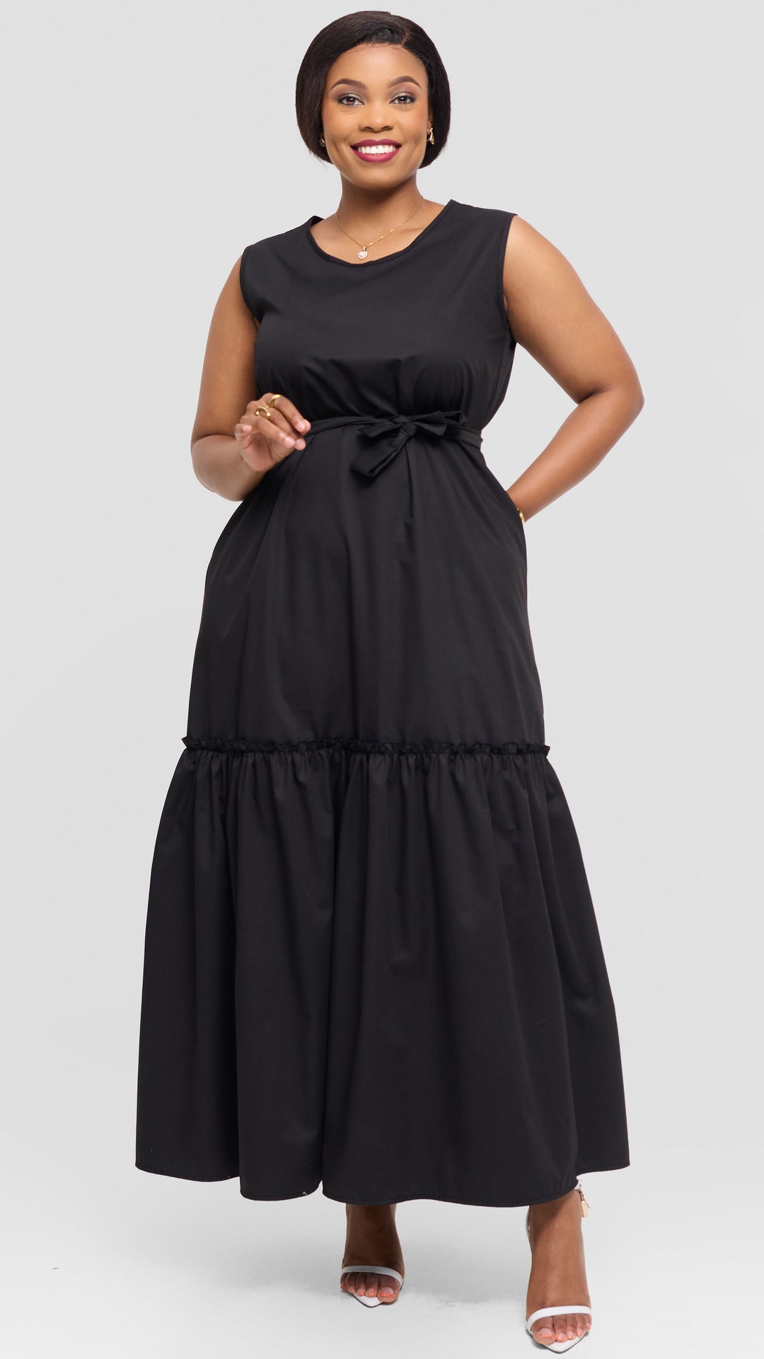 Lizola Valeria Maxi Dress - Black