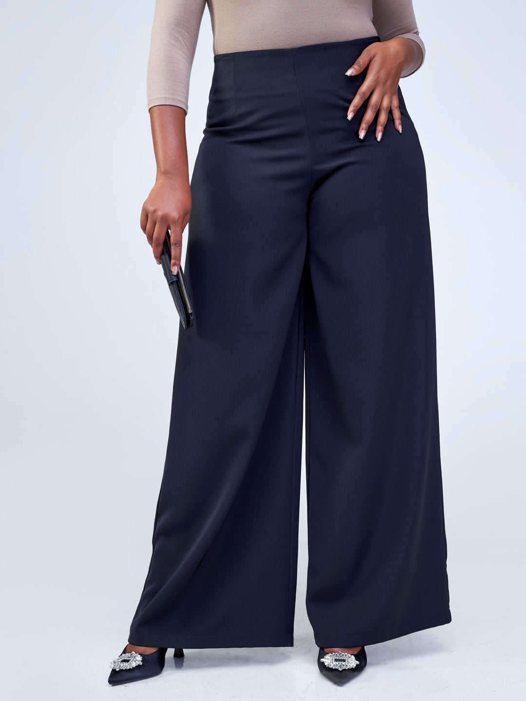 Vivo Tatili Wide Leg Pants in Heavy Crepe - Black