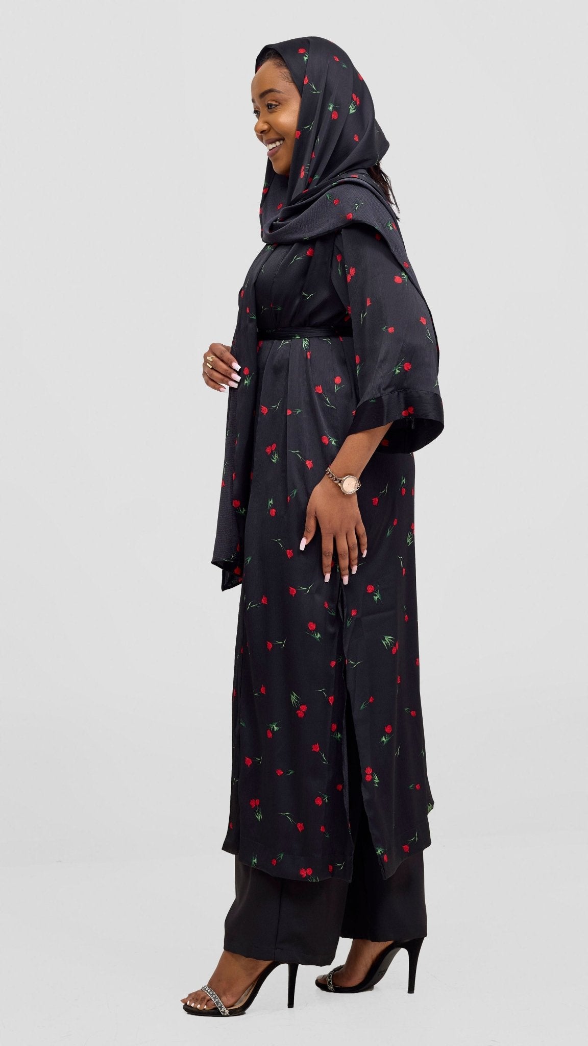 Vivo Samira Maxi Kimono - Black / Red Print - Shopzetu