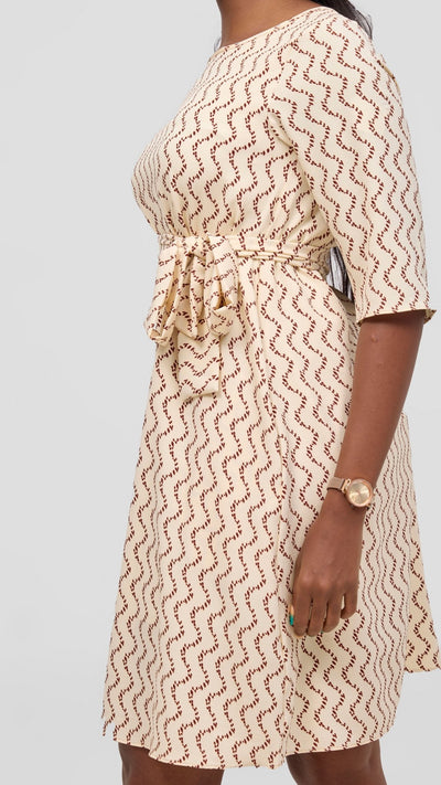 Vivo Laika 3/4 Sleeve Tent Dress - Cream / Rust Print - Shopzetu