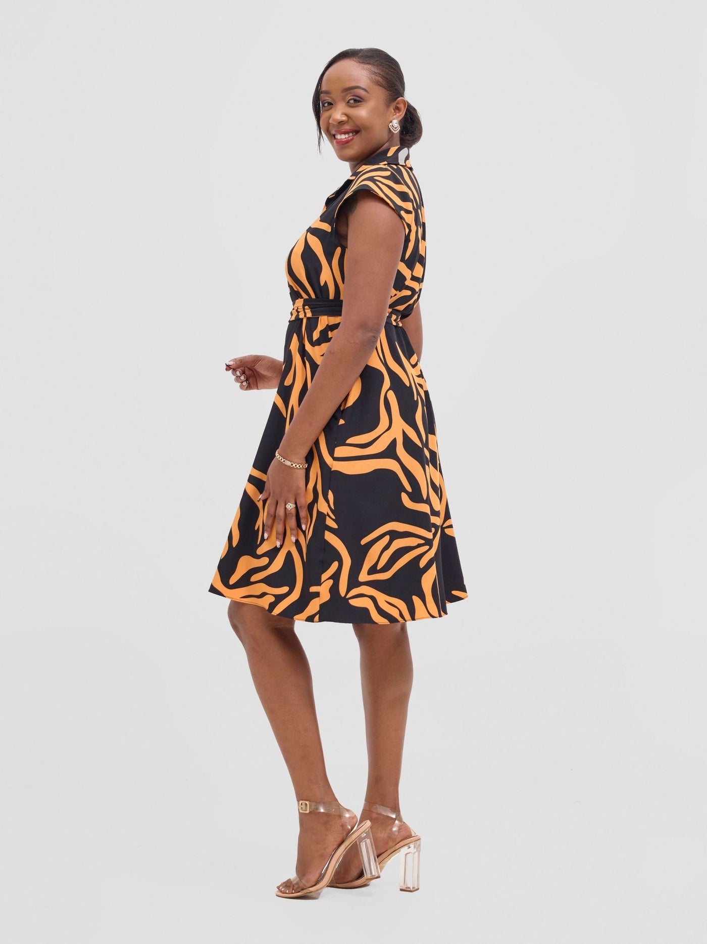Vivo Zuri Cap Sleeve Knee Length Dress - Orange / Black Umaca Print - Shopzetu