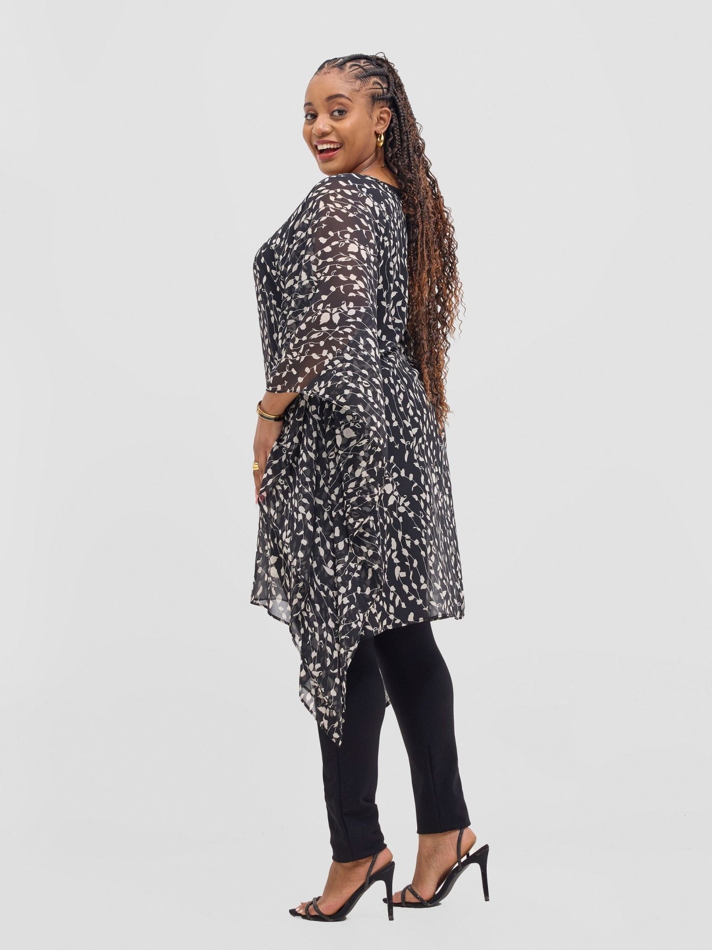 Vivo Basic Destiny Chiffon Top - Black / White Print - Shopzetu