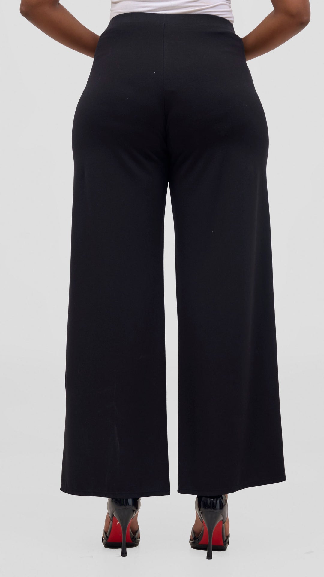 Vivo Aleri Wide Leg Pants in Ponte - Black