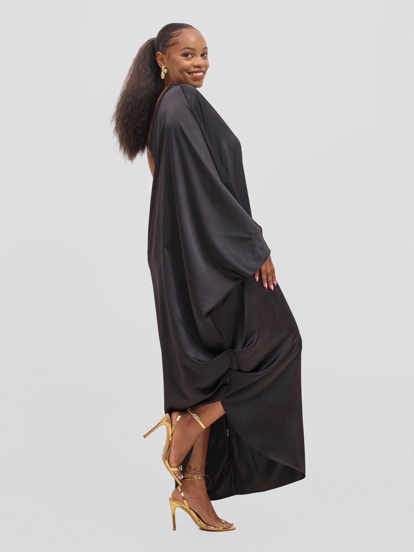 Vivo Yene One Shoulder Kaftan - Black - Shopzetu