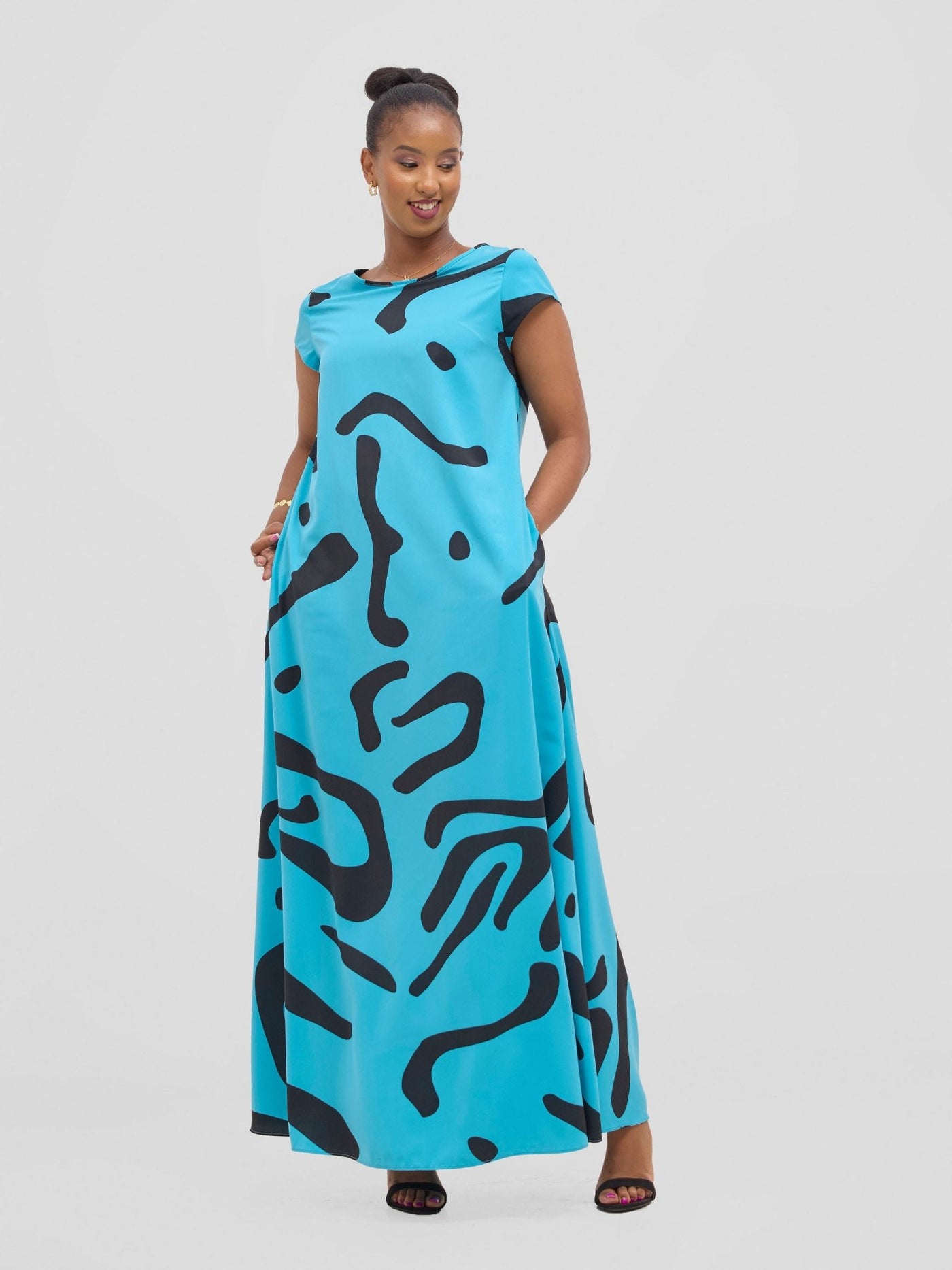 Vivo Basic Cap Sleeve Maxi Tent Dress - Blue / Black Sifa Print - Shopzetu