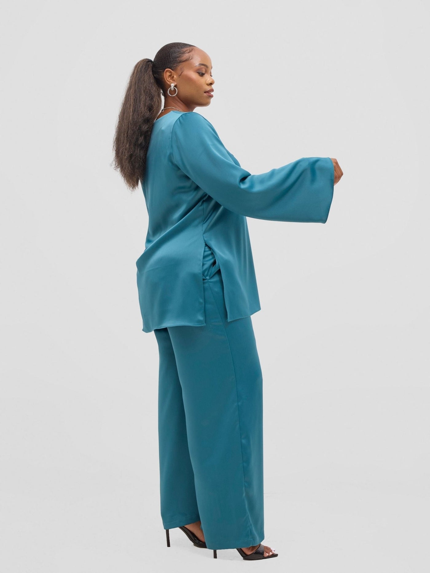 Vivo Yene High Slit Tunic Top - Light Teal - Shopzetu