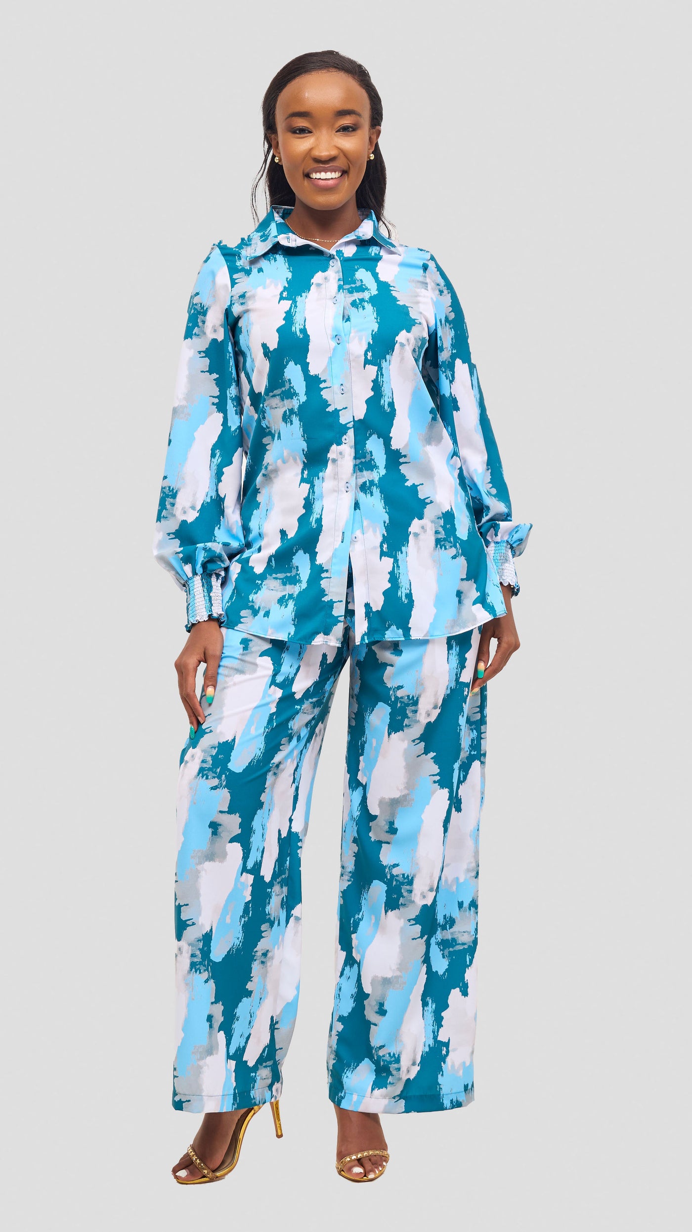 Vivo Wastani Shirred Easy Fit Shirt - Light Blue / Teal Marra Print