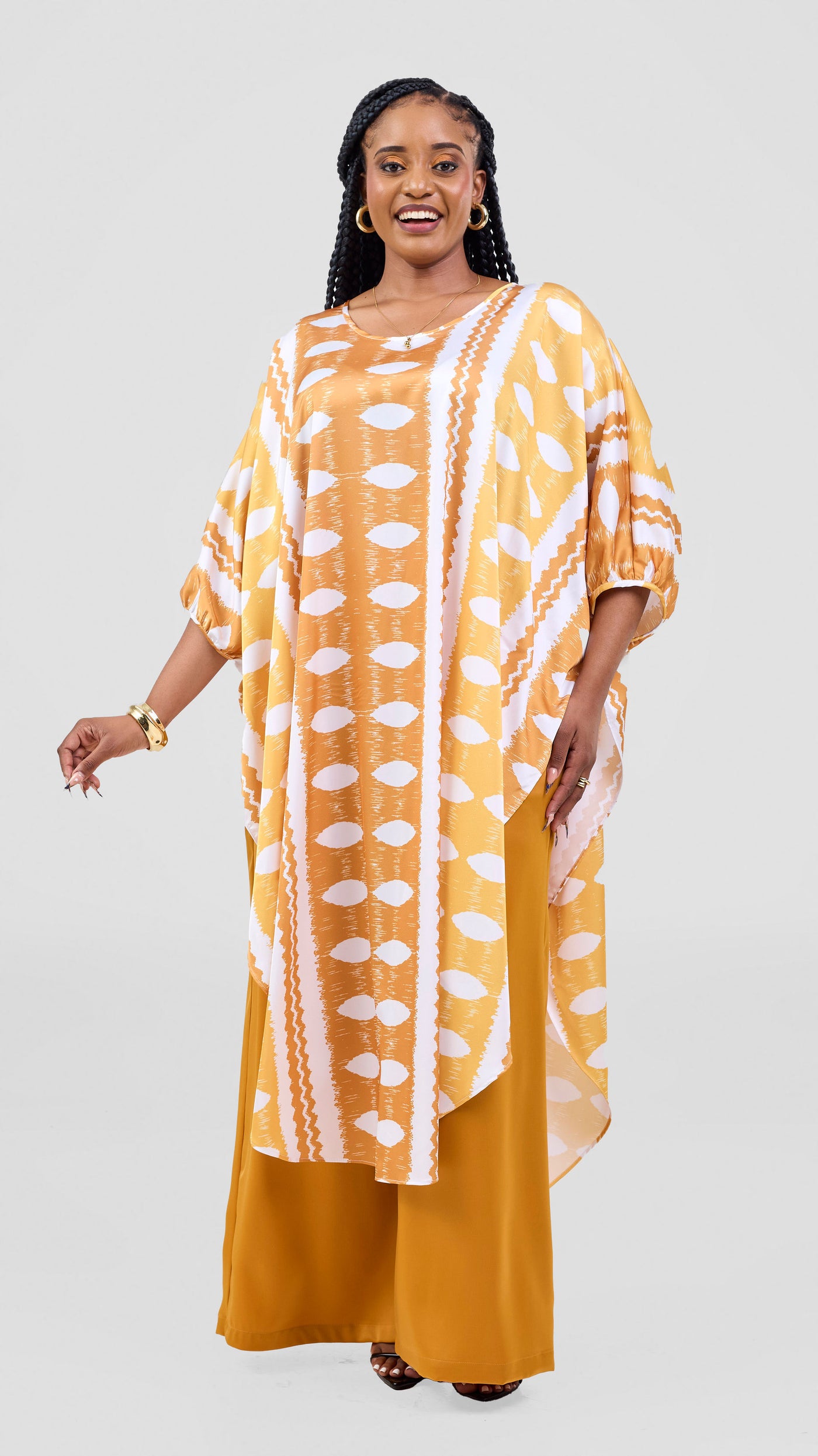 Vivo Essi Scalloped Top - White / Dark Mustard Print