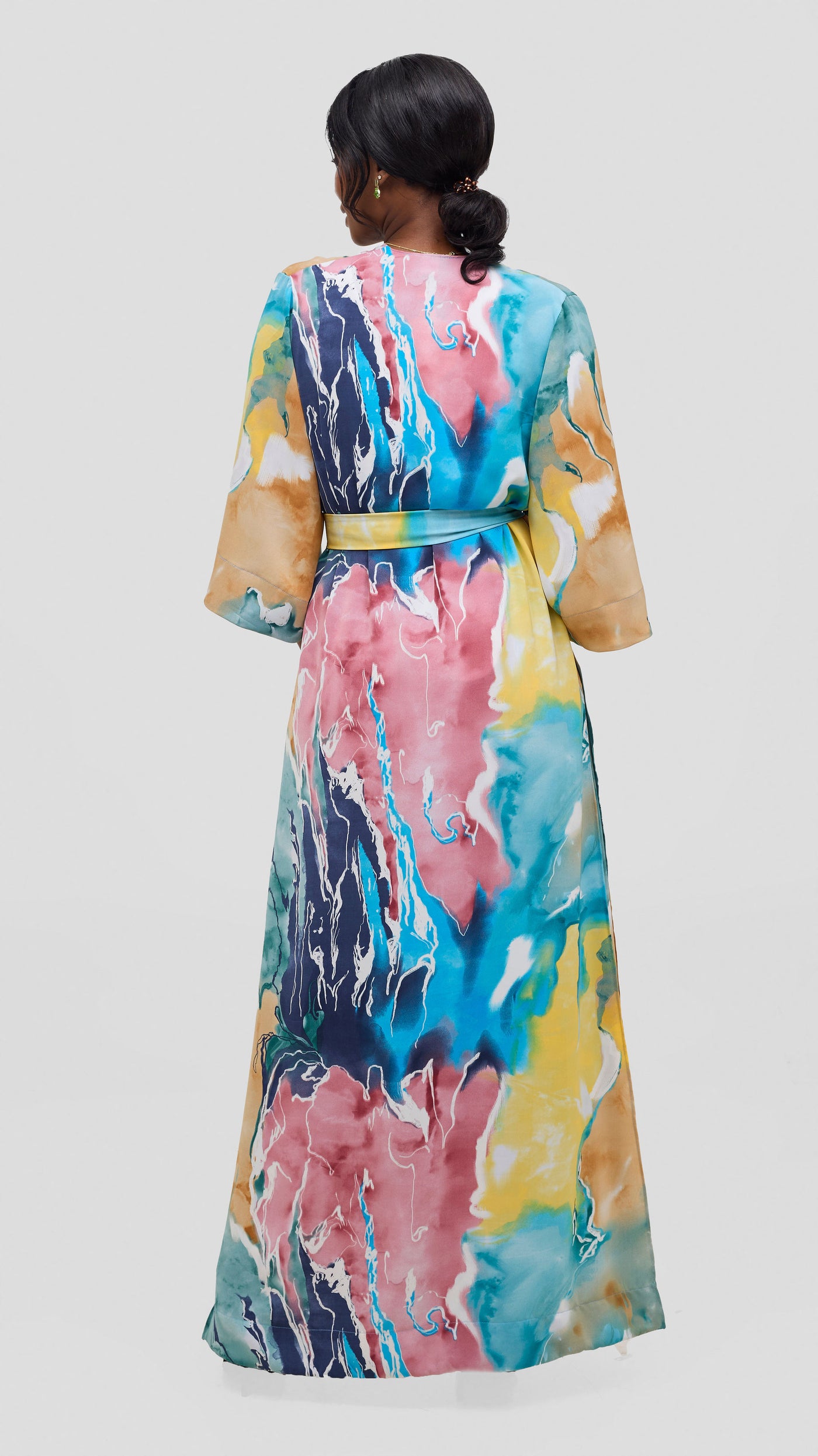 Vivo Alek High Slit Kimono - Tan / Navy Print