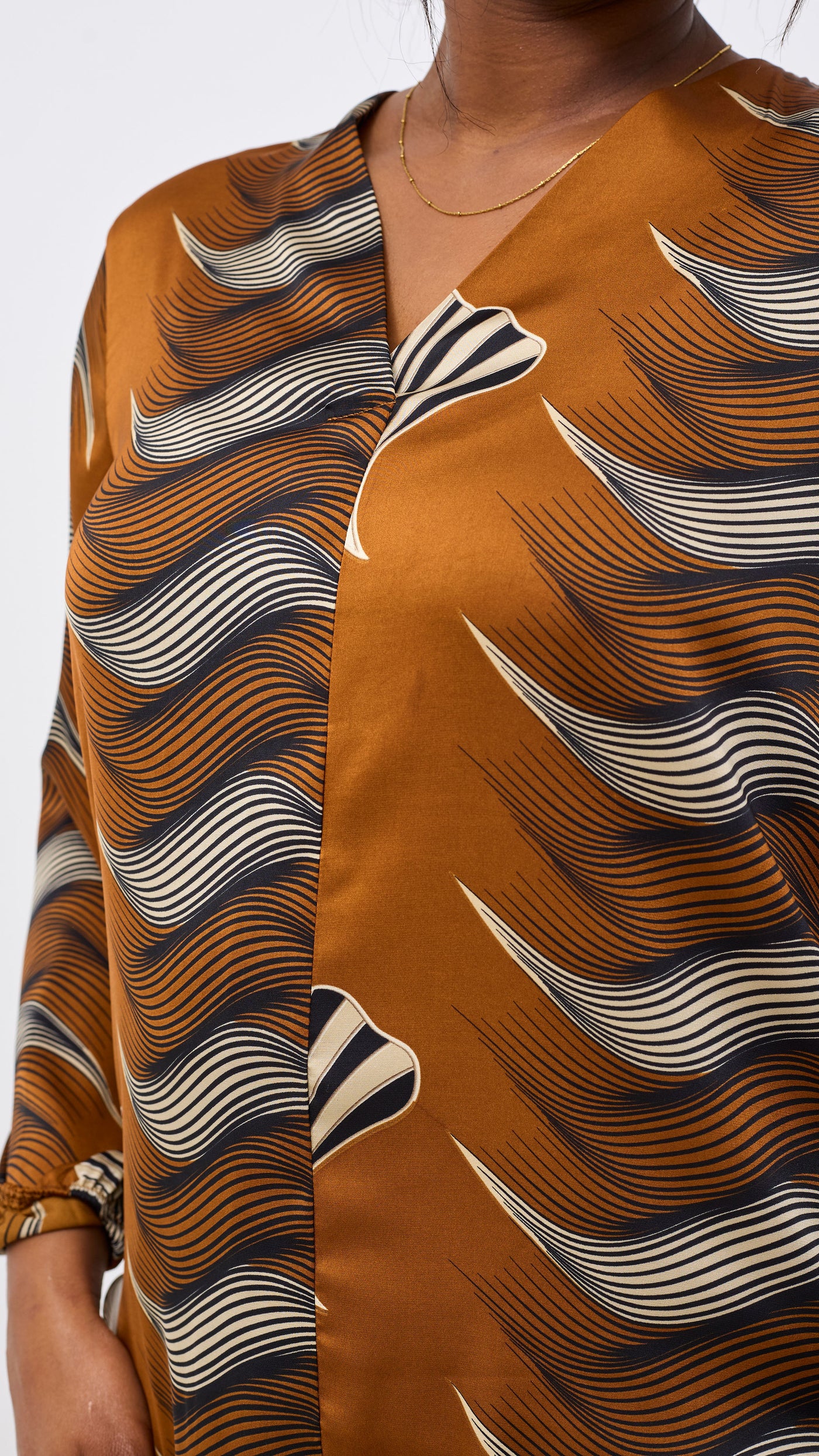 Vivo Dua Satin Bishop Sleeve Top - Dark Mustard / Black Print