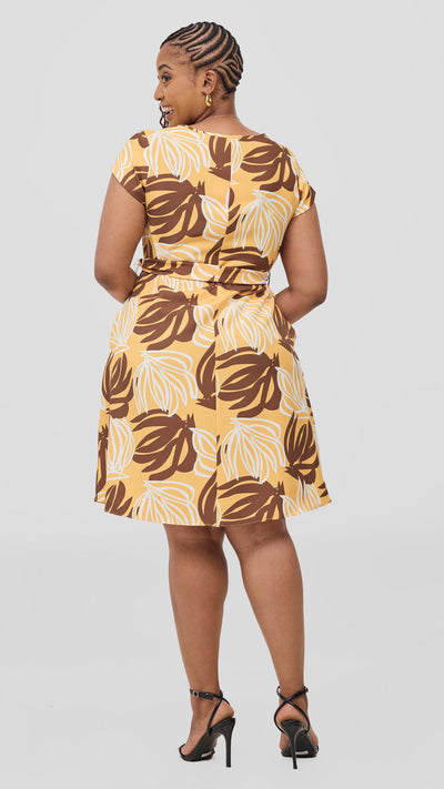 Vivo Pendo Cap Sleeve Tent Knee Length Dress - Mustard / Brown Akila Print