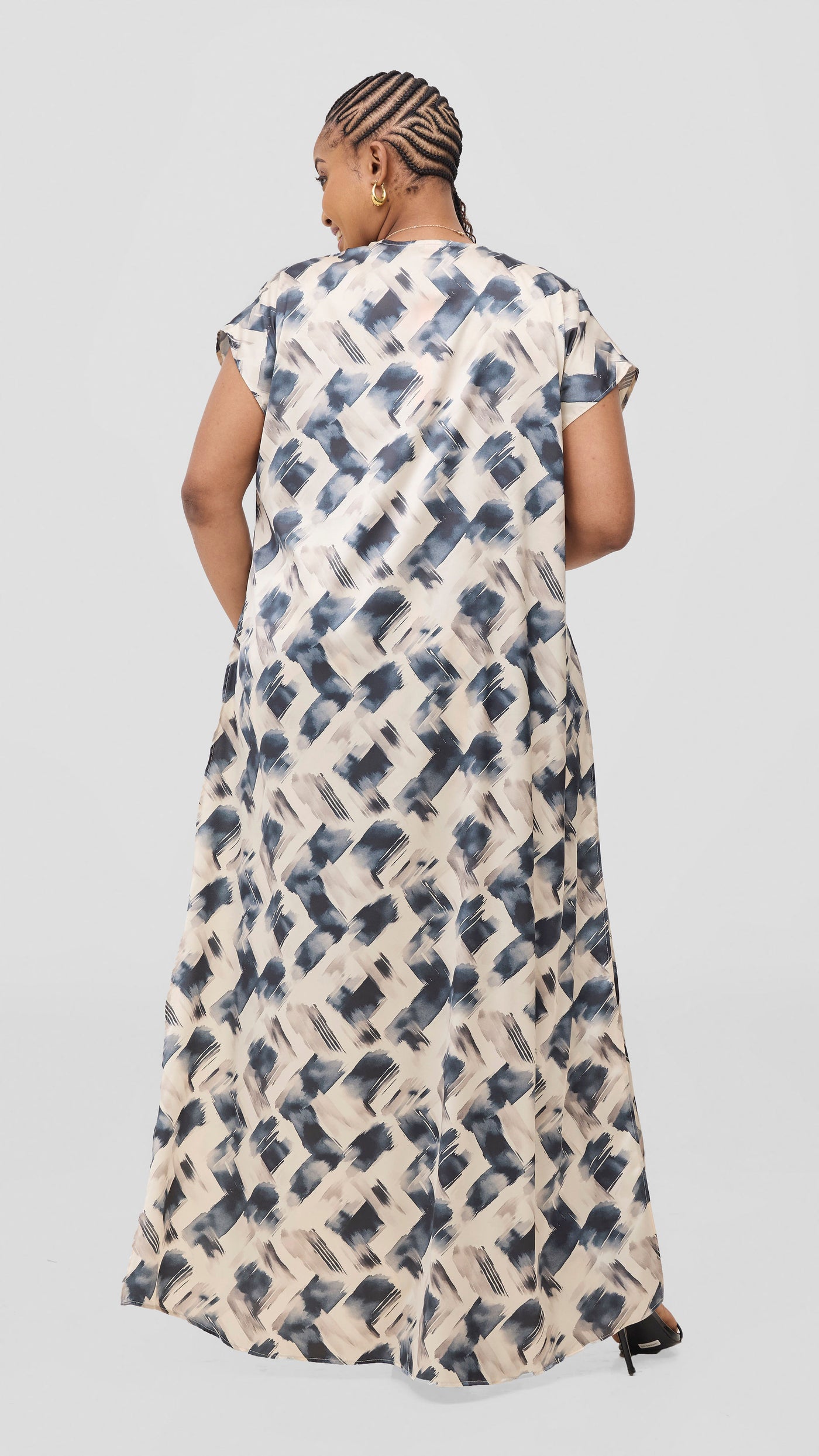 Vivo Chidii Drop Shoulder Kimono - Light Tan / Navy Tulu Print
