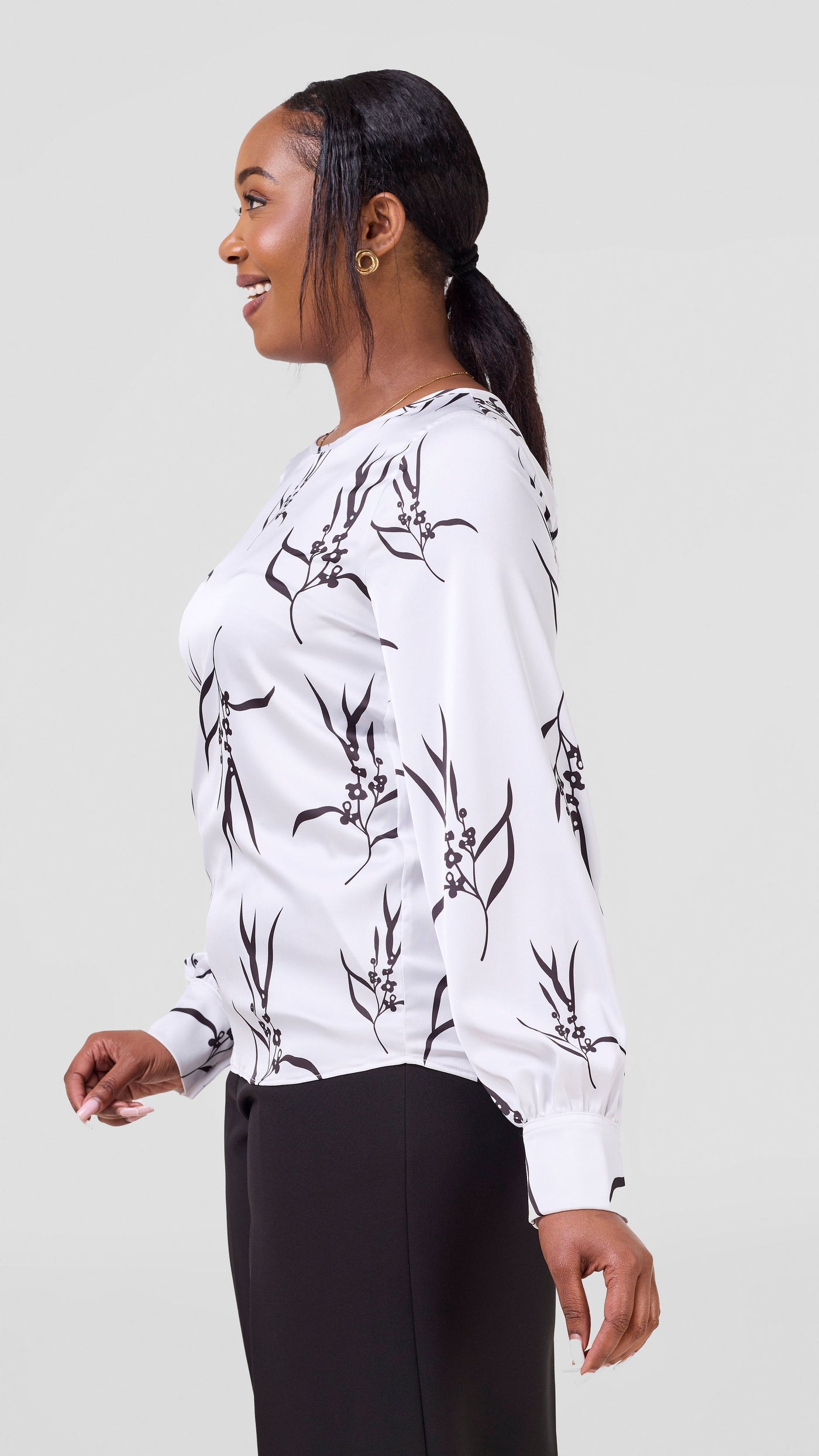 Vivo Tatili Long Sleeve Bishop Top - White / Black Kari Print