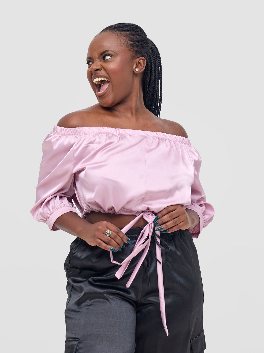 Zoya Nia Off Shoulder Puff Sleeve Top - Peach