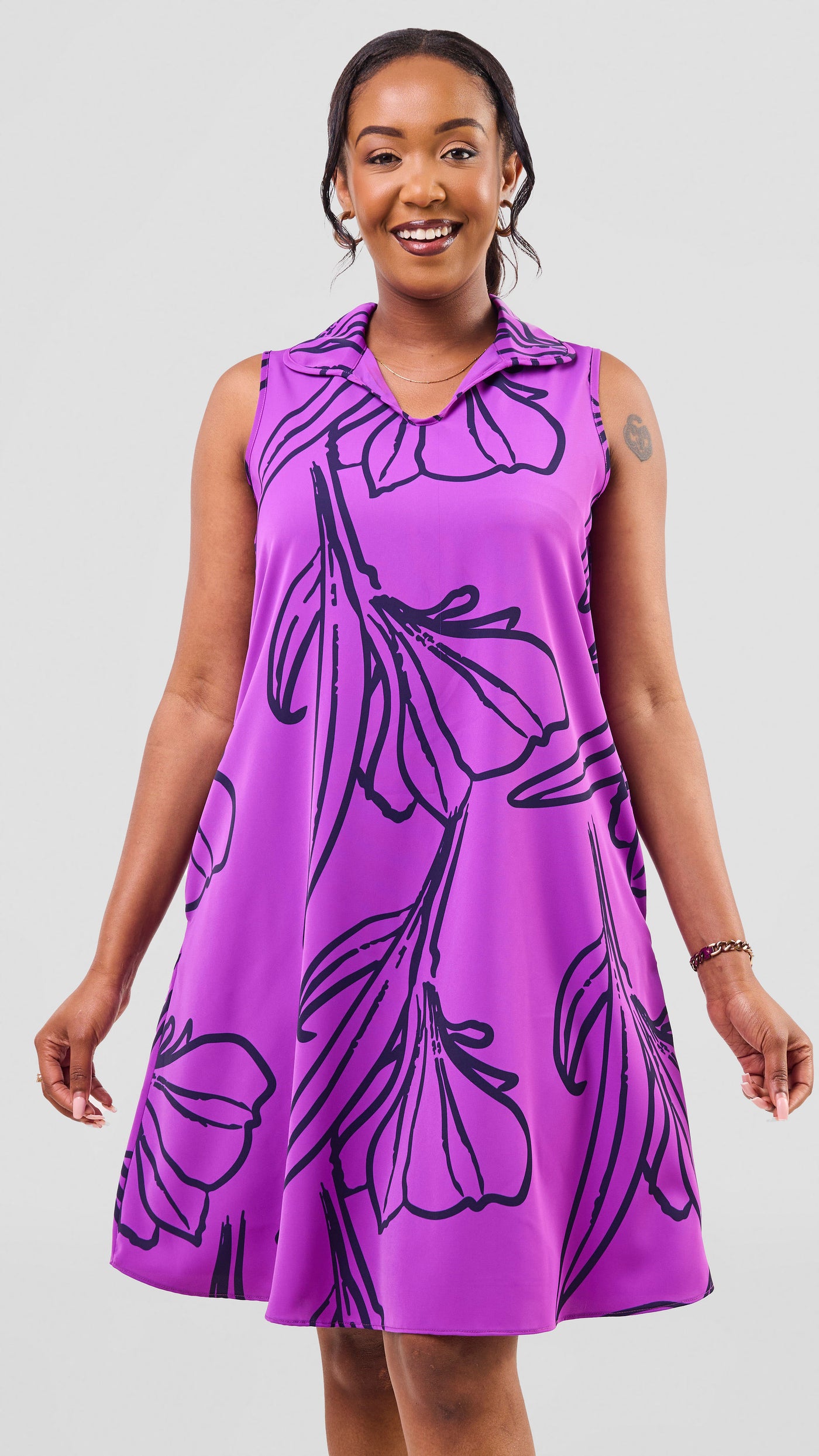 Vivo Asha Sleeveless Knee Length Dress - Purple / Navy Nola Print