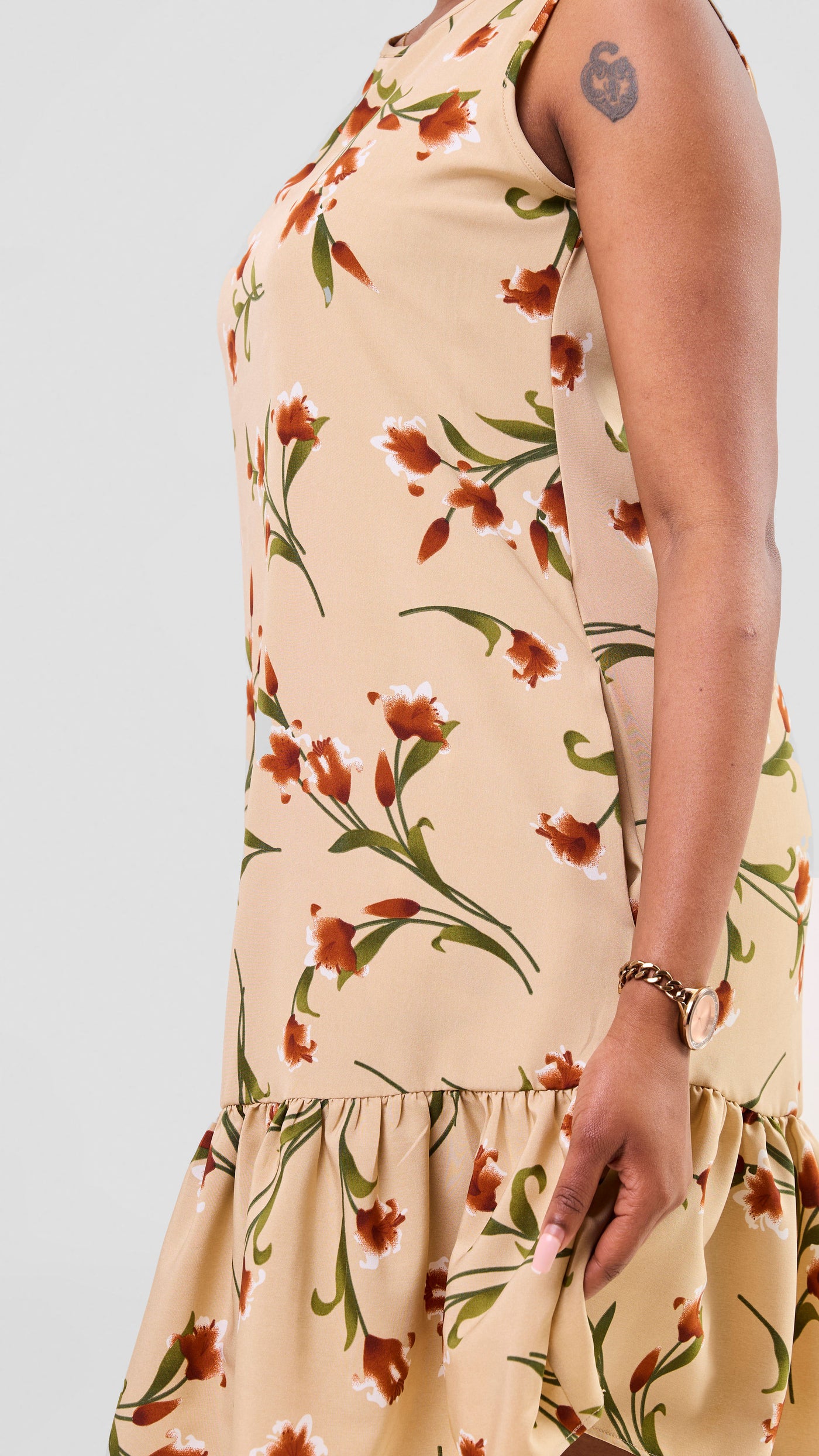 Vivo Dalia Sleeveless Gathered Tent Dress - Cream / Green Print