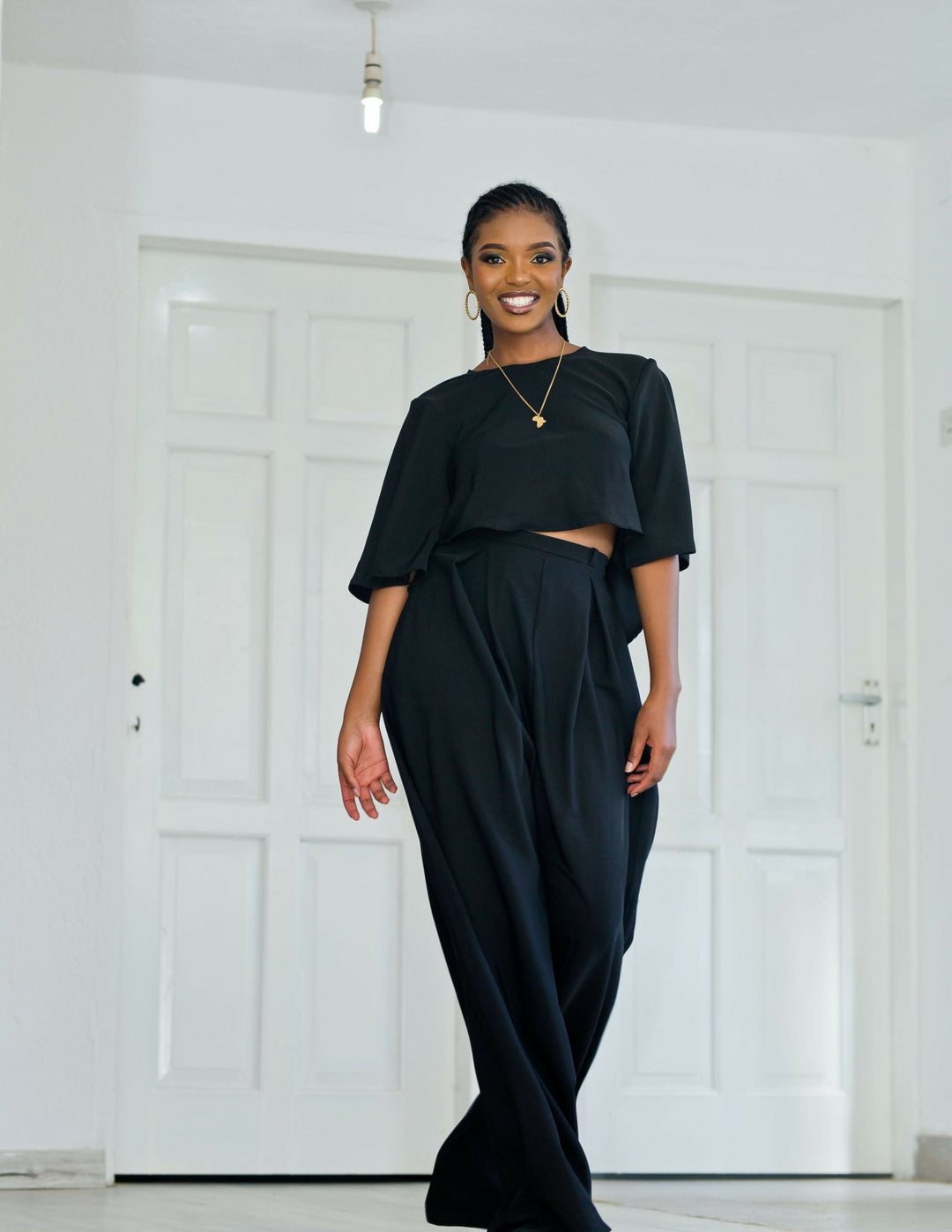 Zena Top - Black - Shopzetu