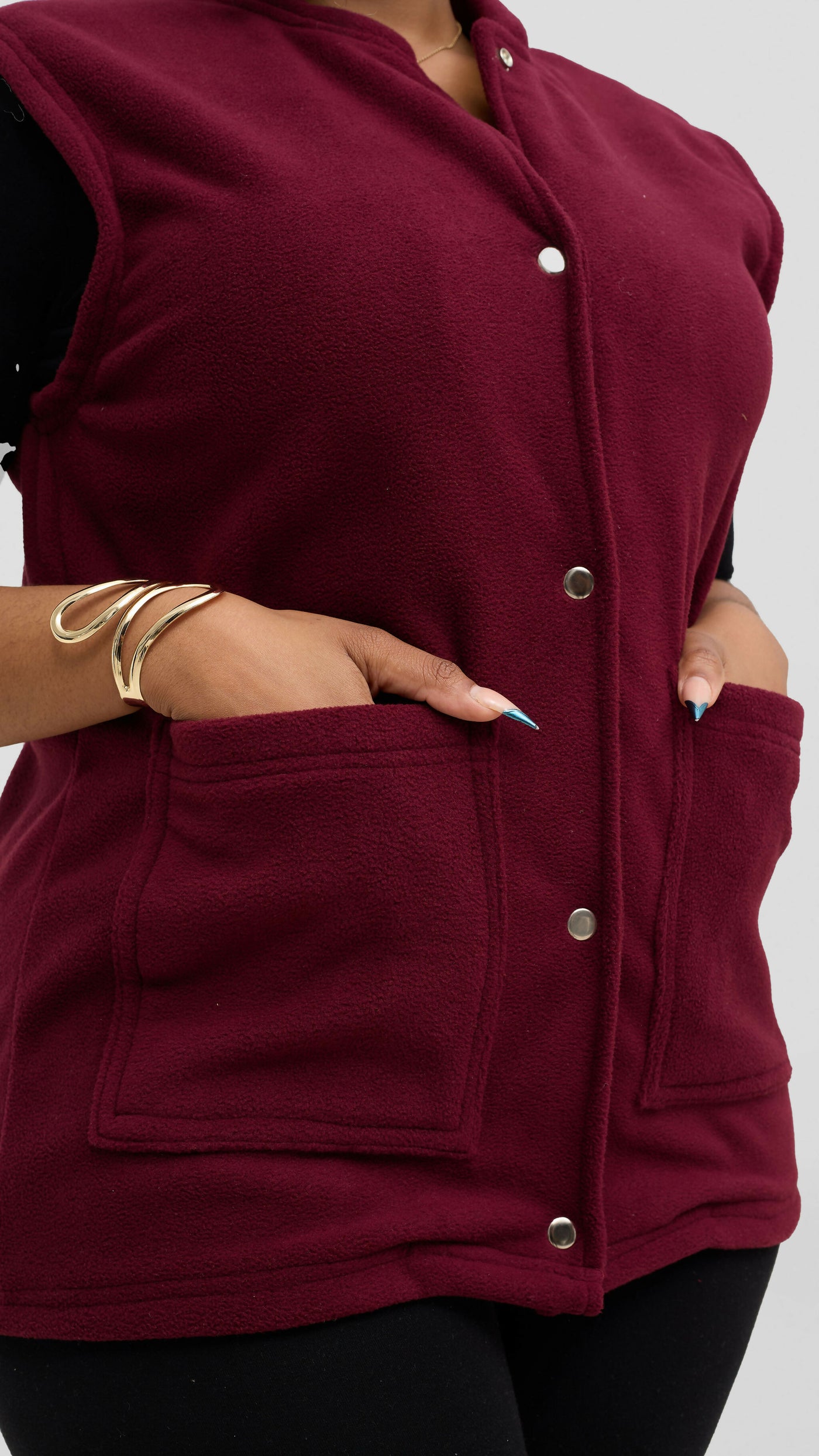 Timyt Urban Wear Curvy Plus Size Fleece With Frontal Pockets & Press Button Sweaters - Maroon