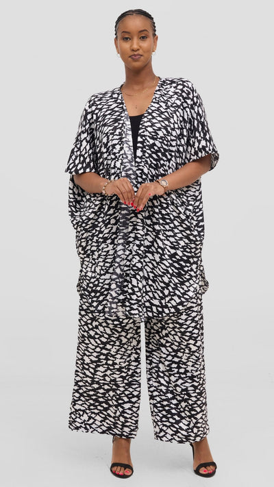 Vivo Samira Wide Satin Kimono - White / Black Print - Shopzetu