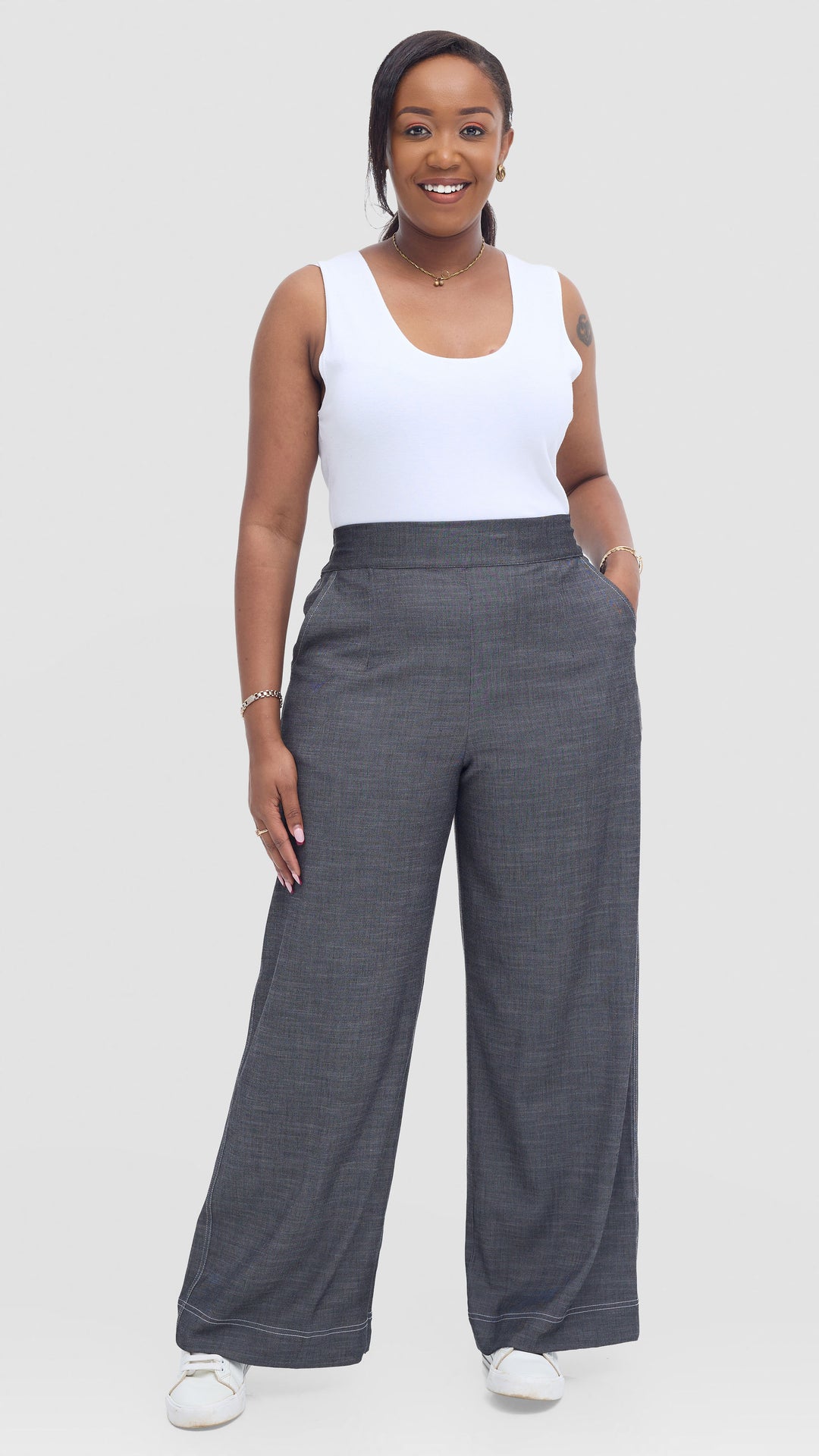 Vivo Contrast Stitch Pants in Denim - Grey
