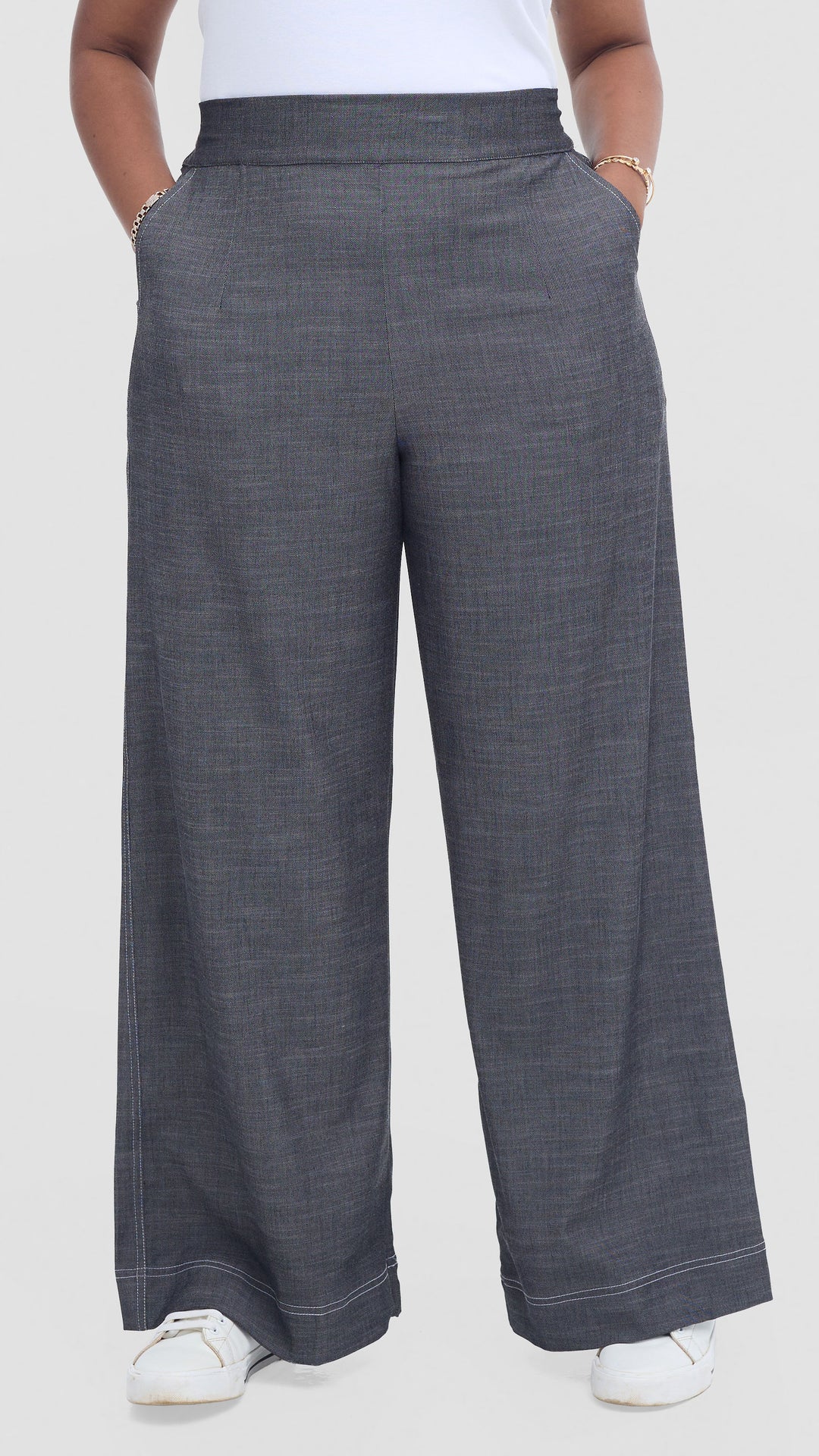 Vivo Contrast Stitch Pants in Denim - Grey